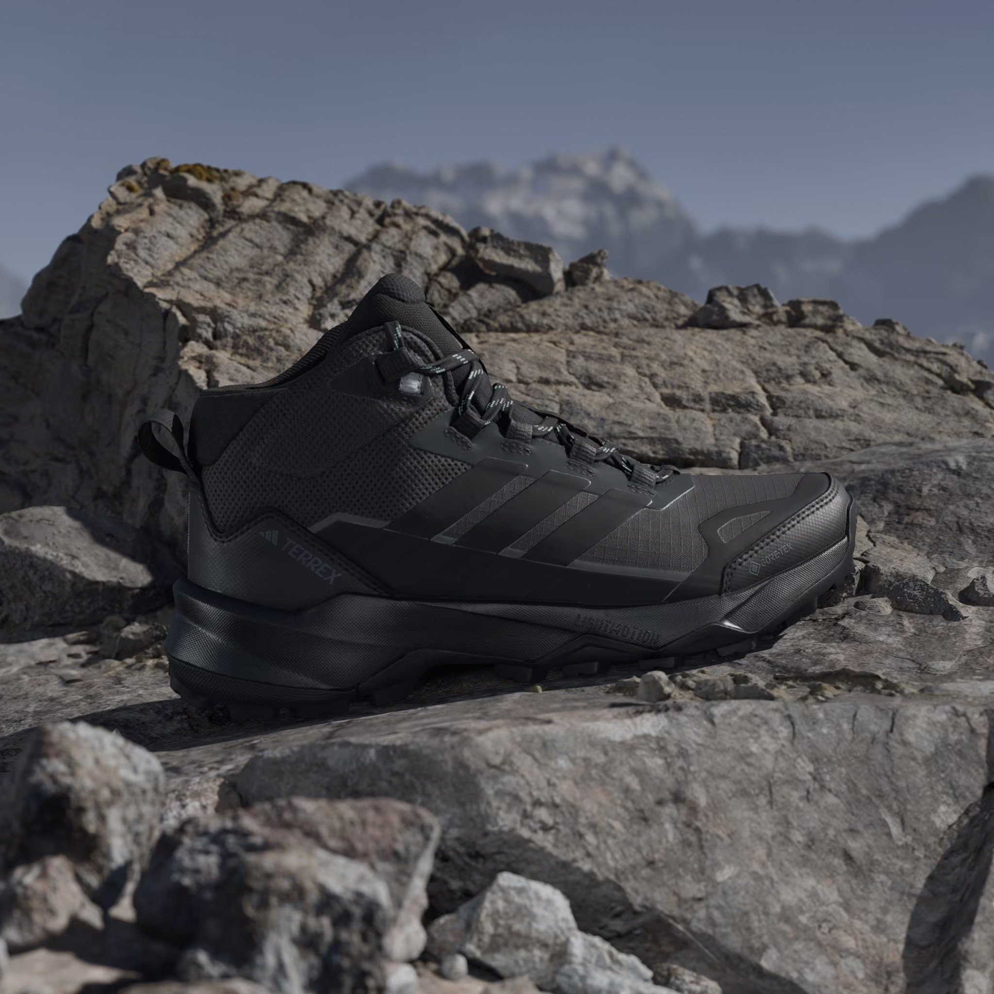 ADIDAS JQ2219 TERREX SKYCHASER AX5 MID GORE-TEX