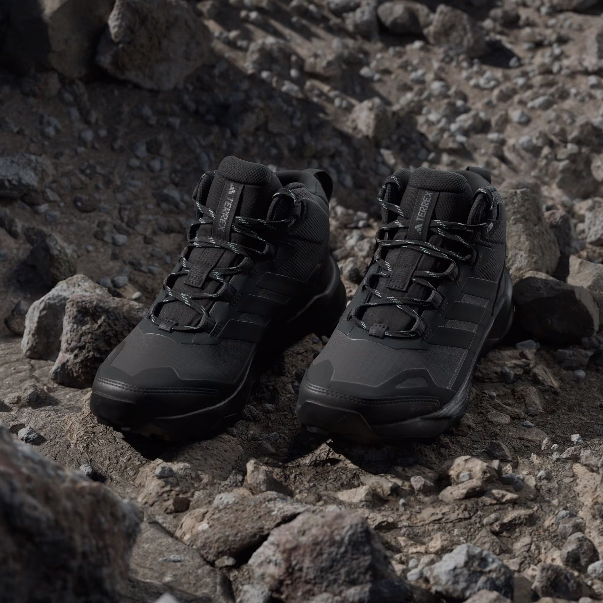 ADIDAS JQ2219 TERREX SKYCHASER AX5 MID GORE-TEX