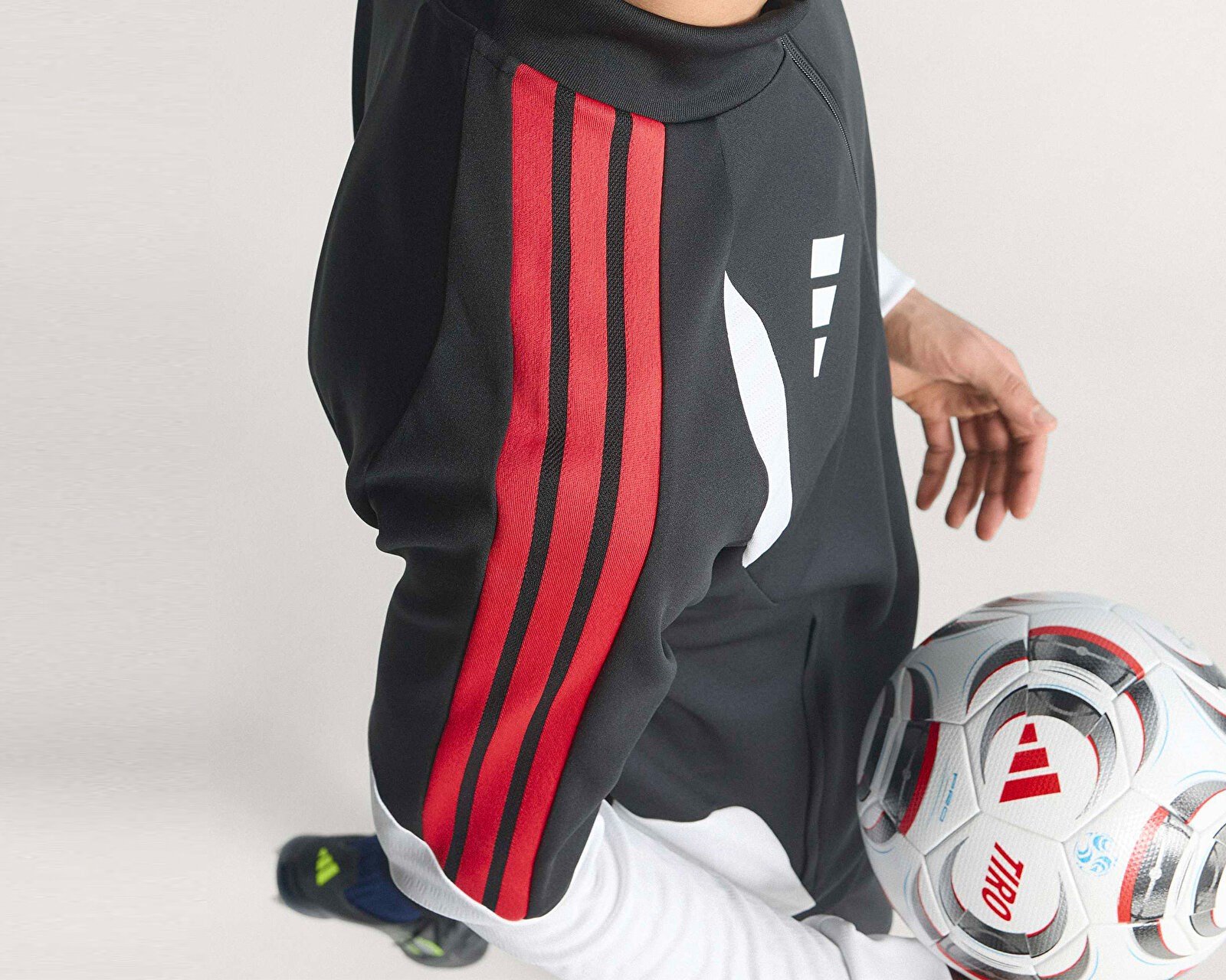 ADIDAS KA7680 TIRO26C TR CEKET
