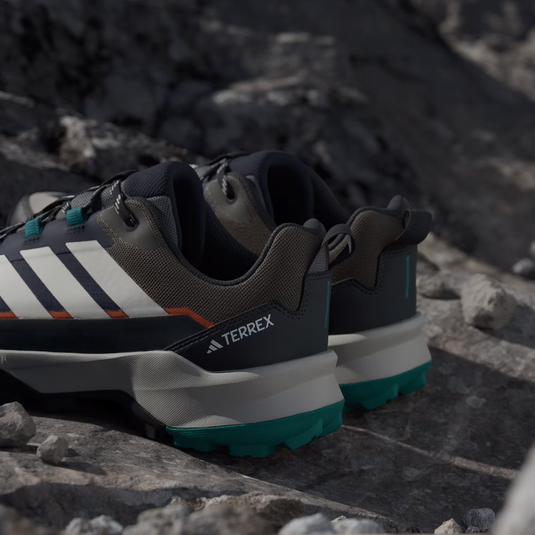 ADIDAS KJ8938 TERREX SKYCHASER AX5 GTX