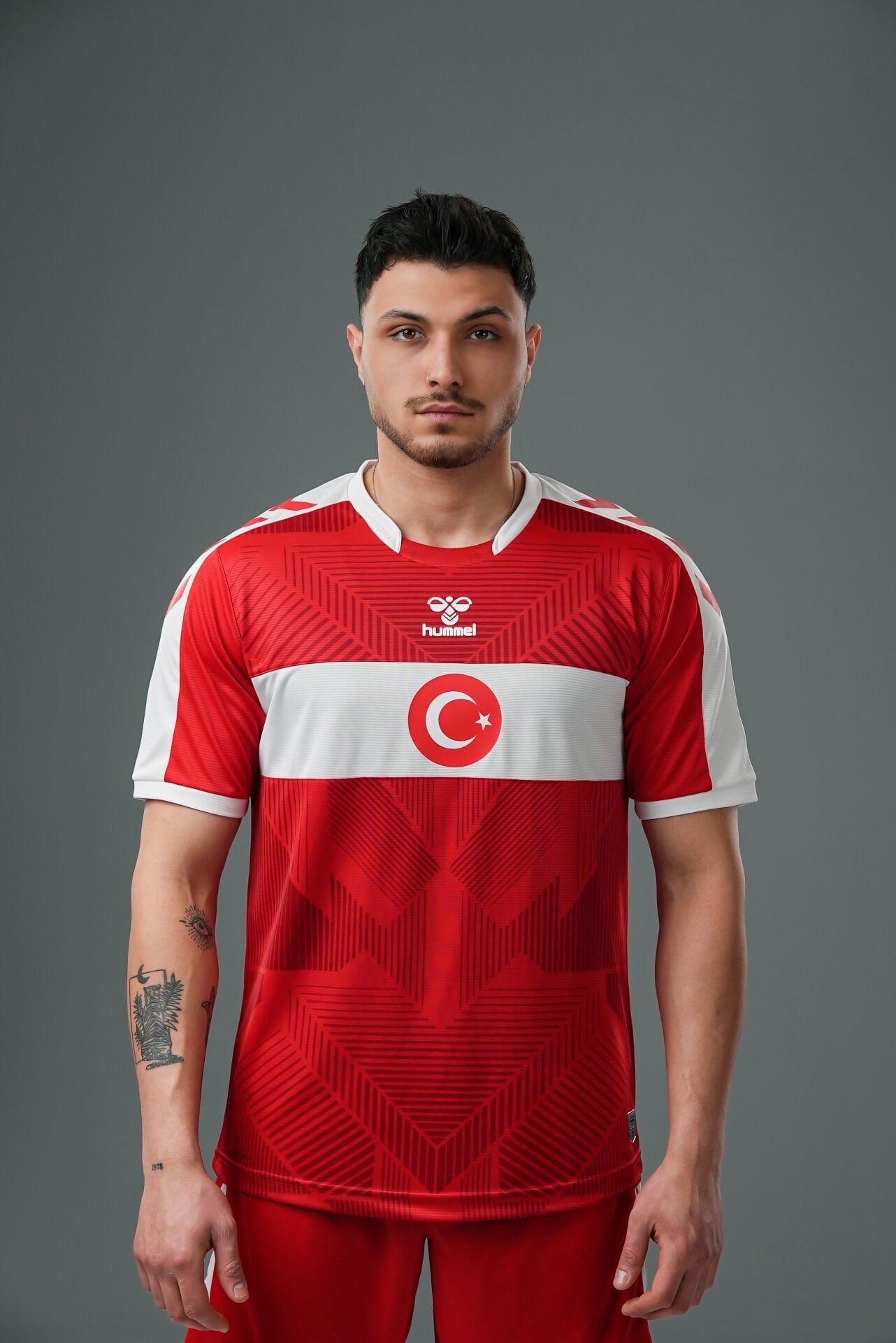 HUMMEL TÜRKİYE MİLLî TAKIM FORMASI