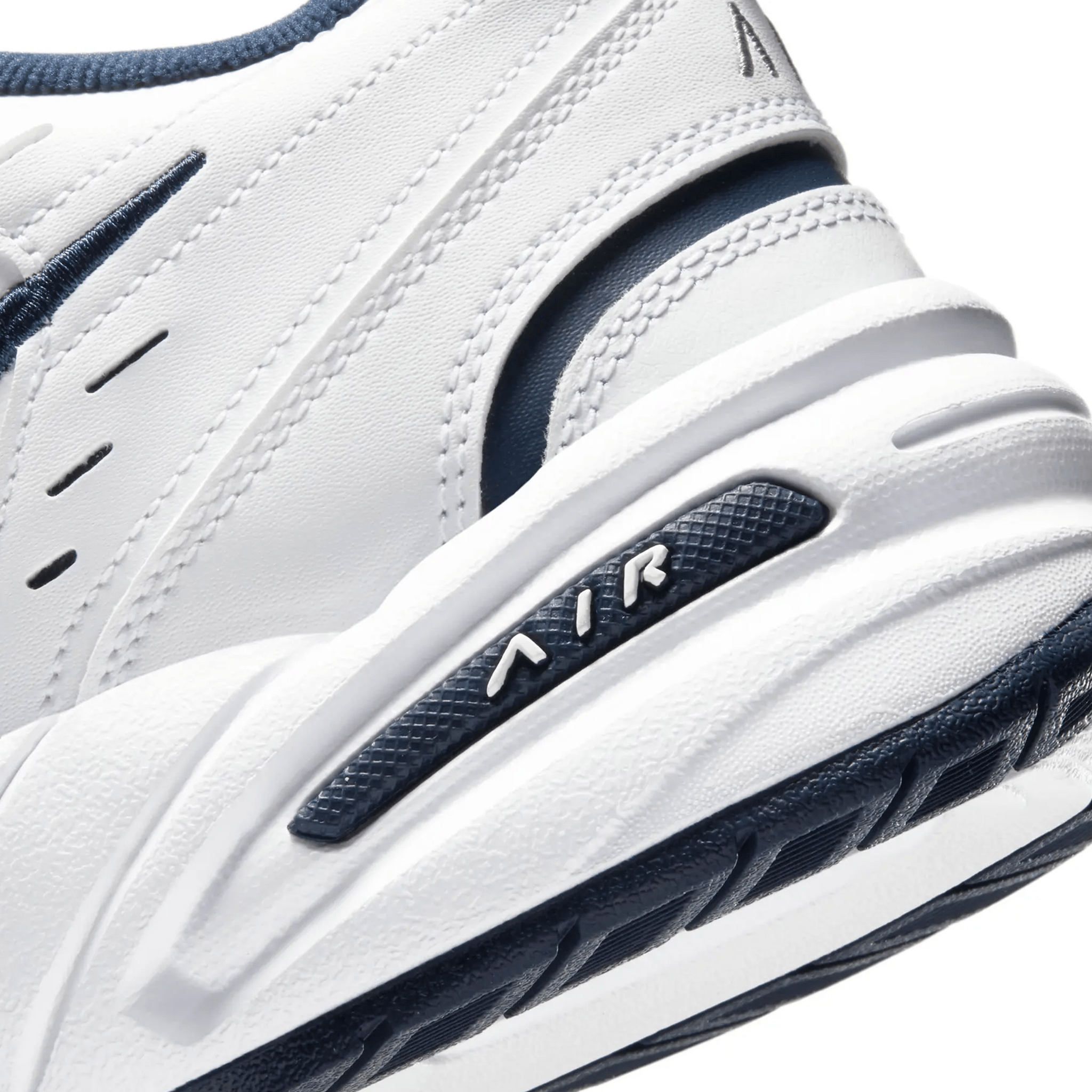 NIKE 415445-102 AIR MONARCH IV