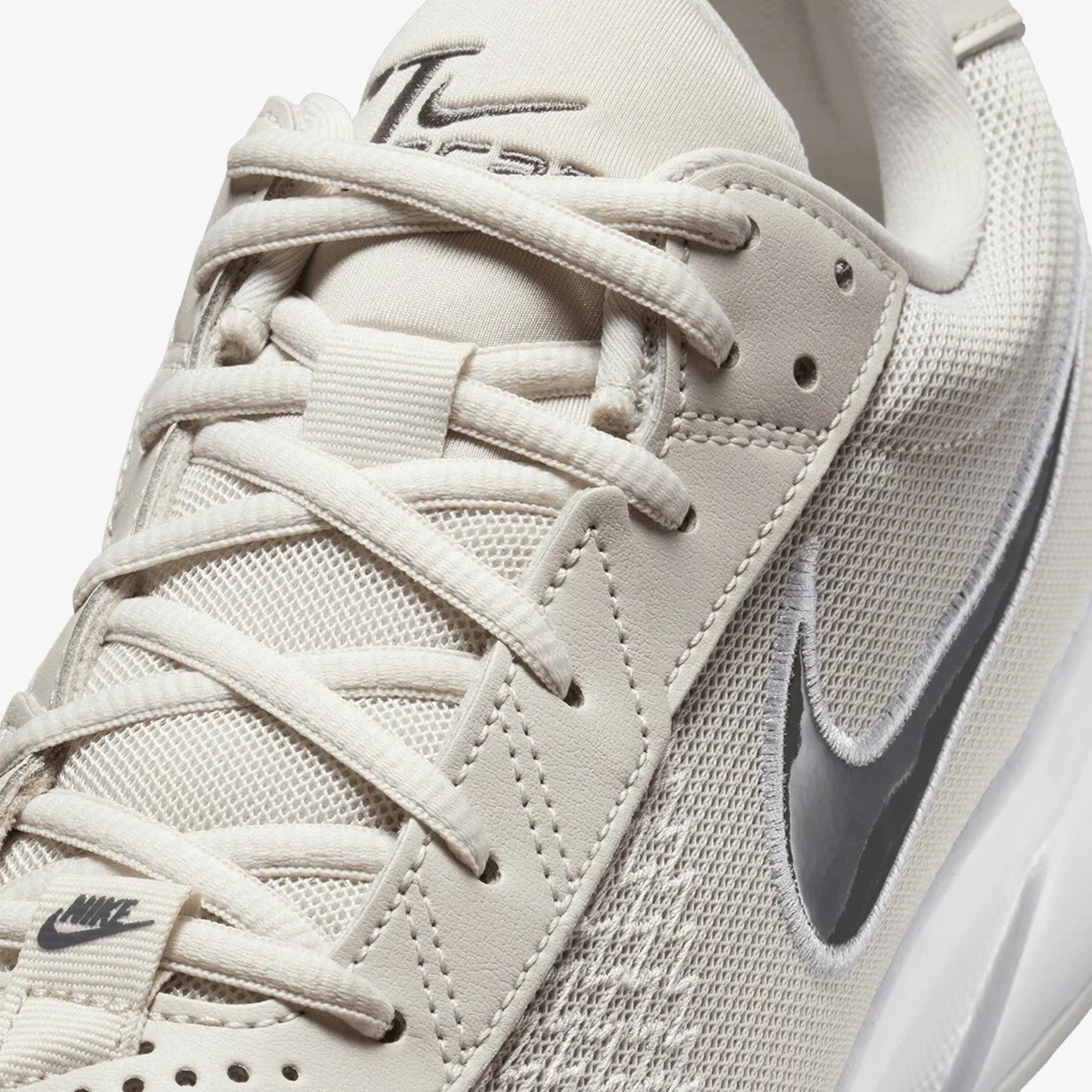 NIKE FB2599-014 AIR ZOOM G.T. CUT ACADEMY