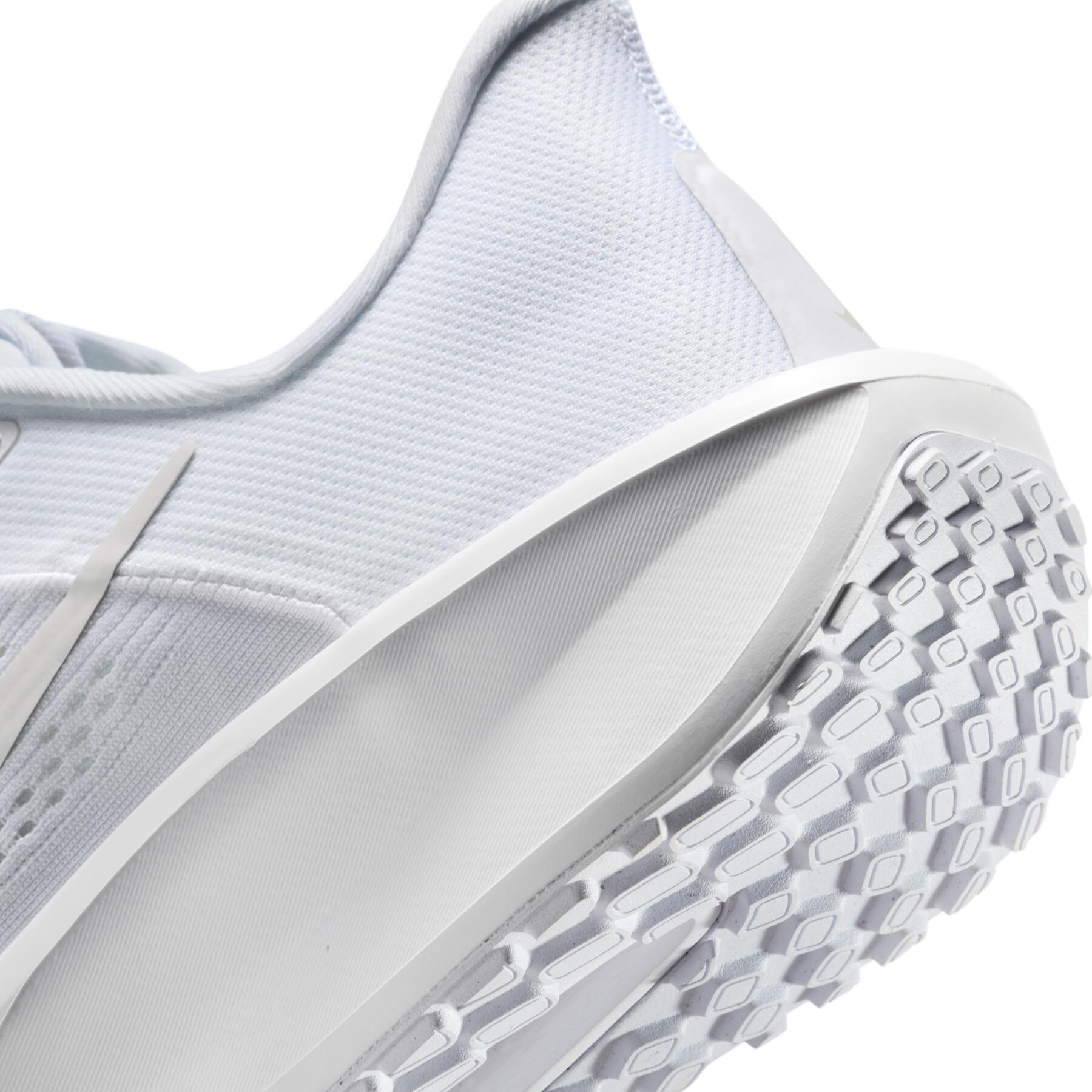 NIKE FD6033-106 NIKE QUEST 6