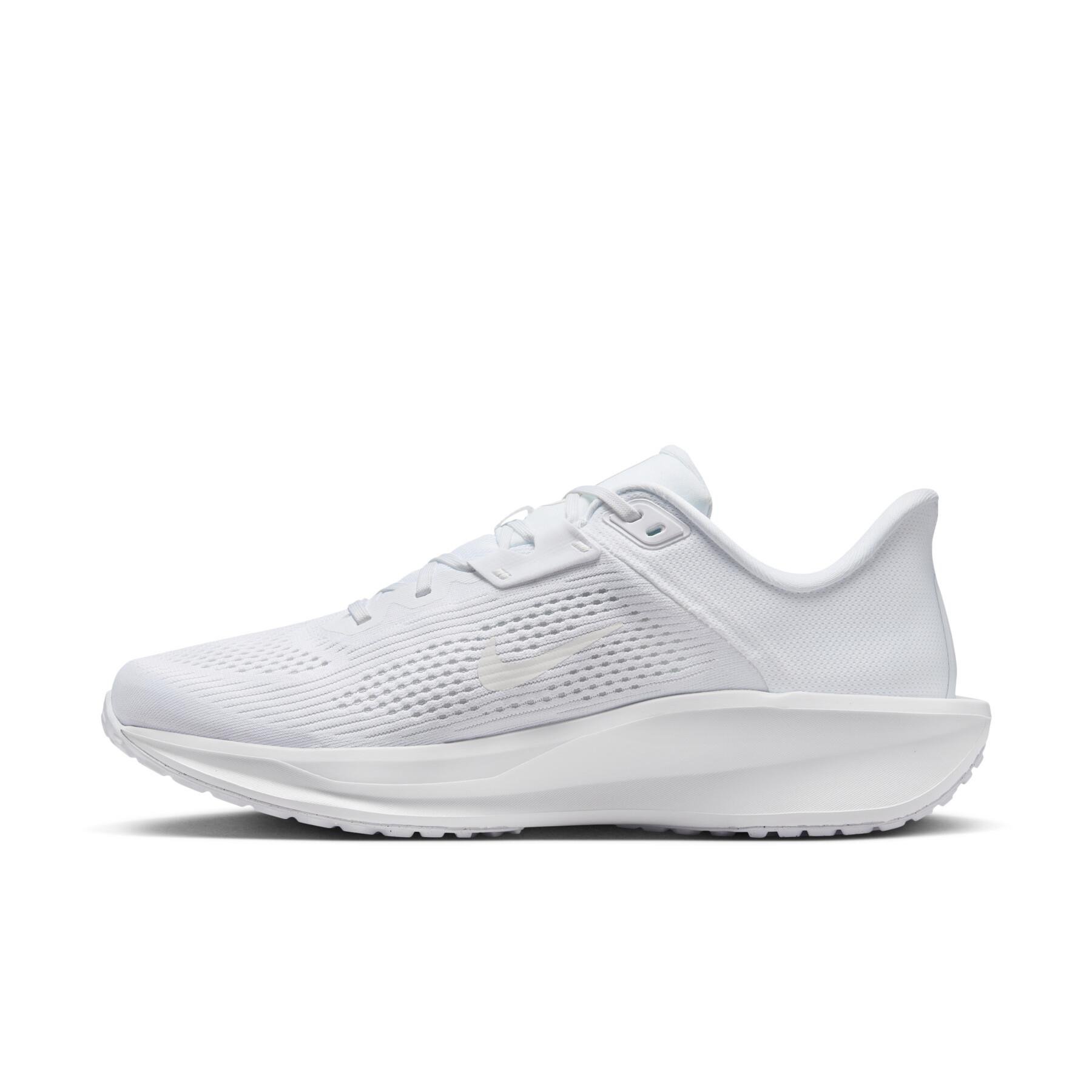 NIKE FD6033-106 NIKE QUEST 6