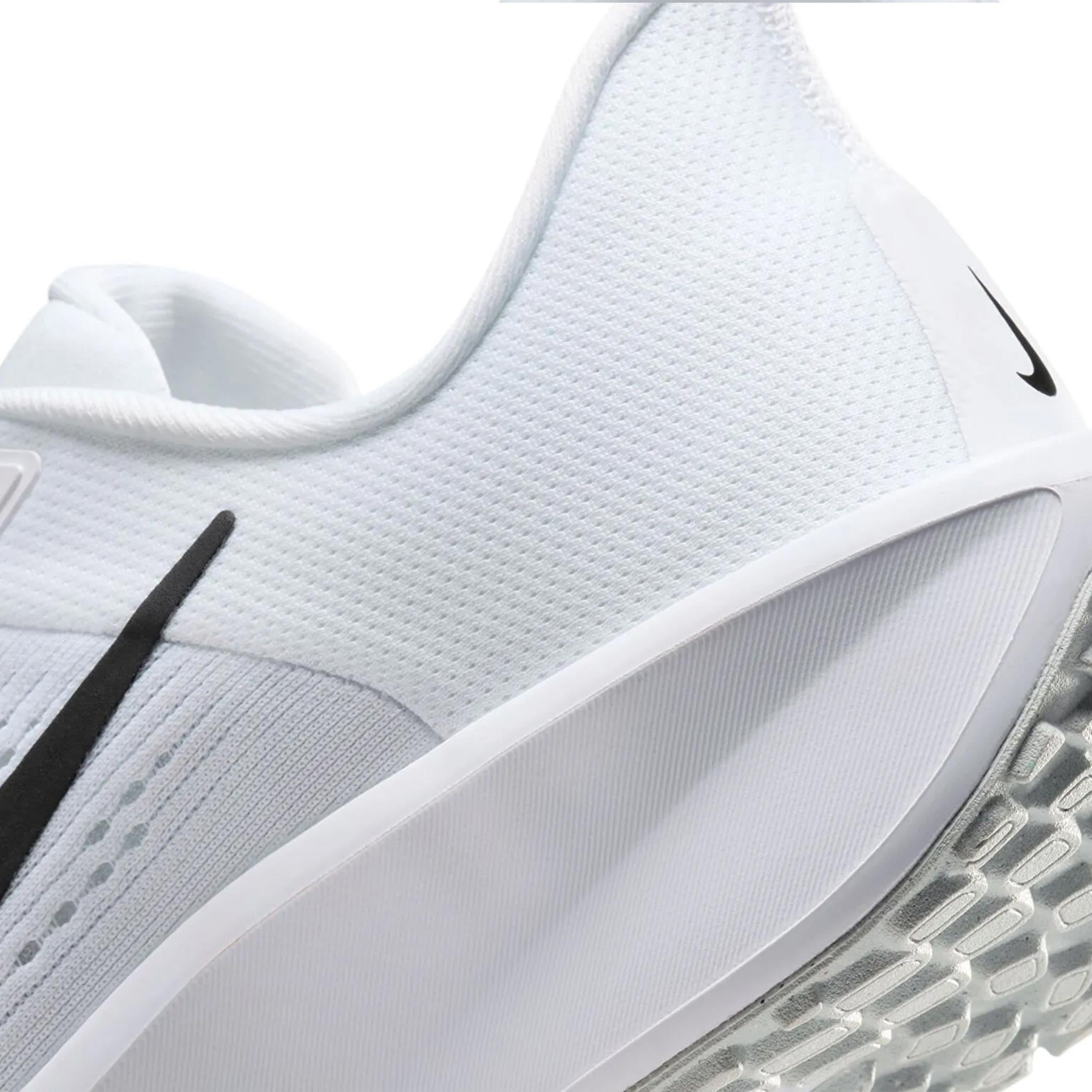 NIKE FD6034-100 WMNS NIKE QUEST 6