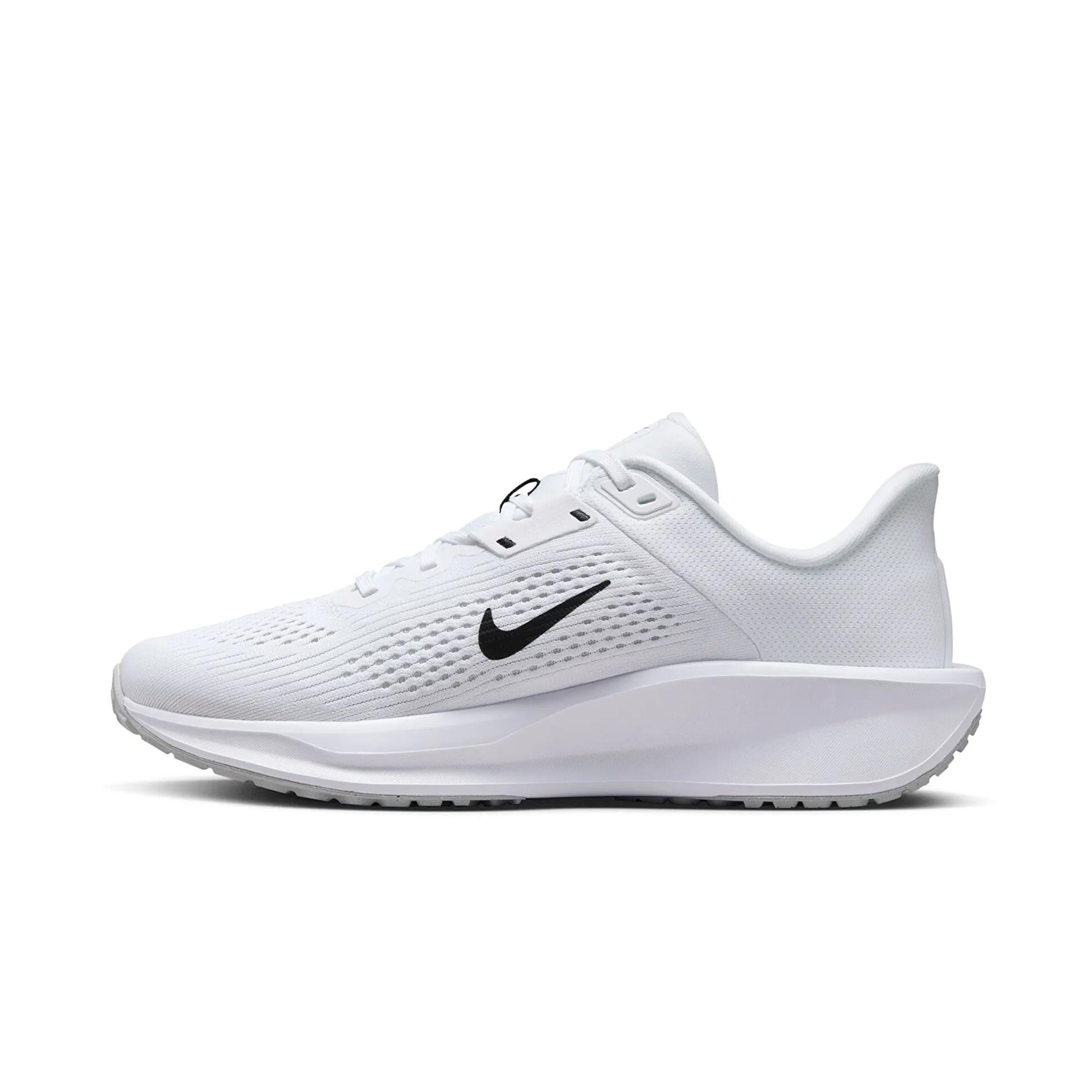 NIKE FD6034-100 WMNS NIKE QUEST 6