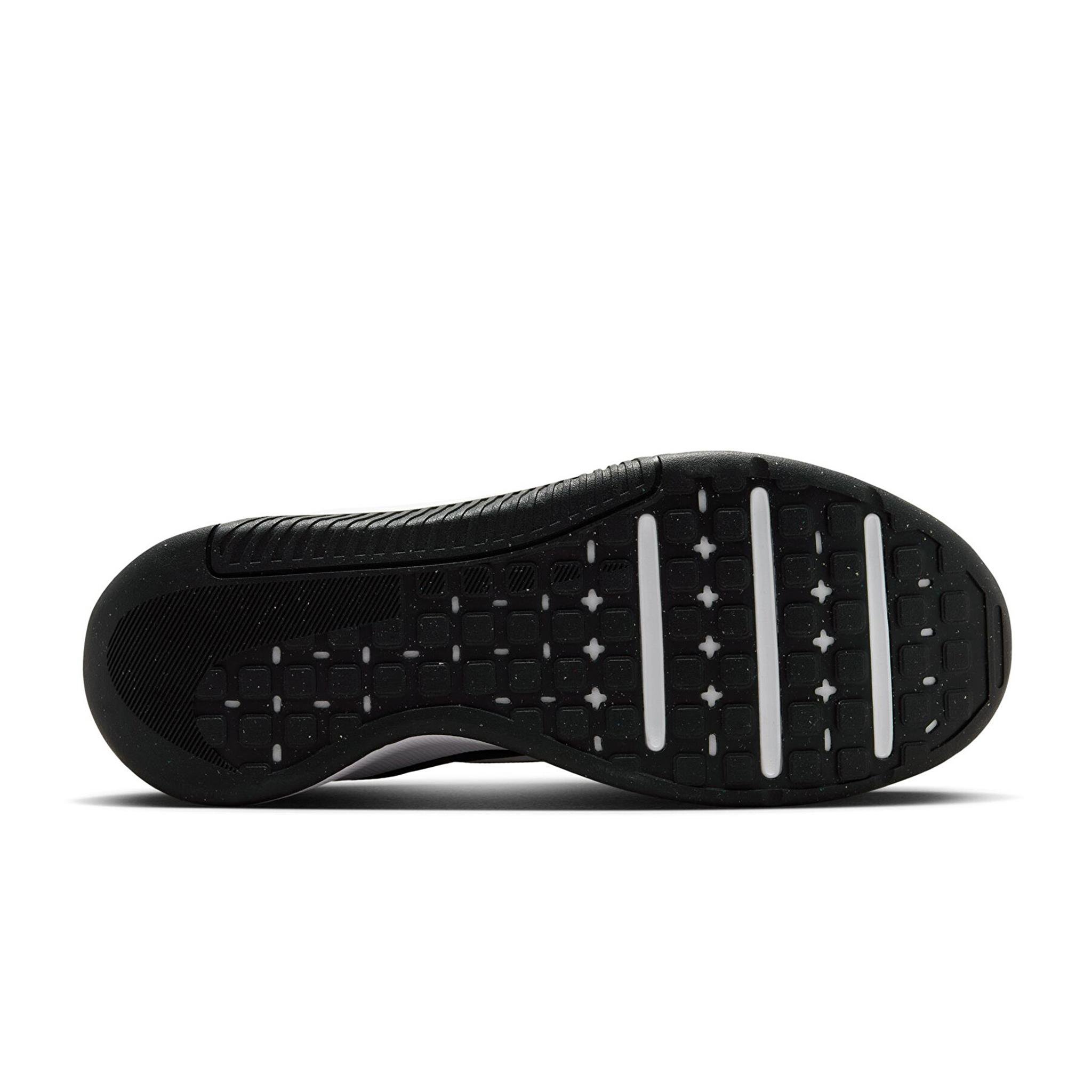 NIKE FQ1831-001 M NIKE MC TRAINER 3