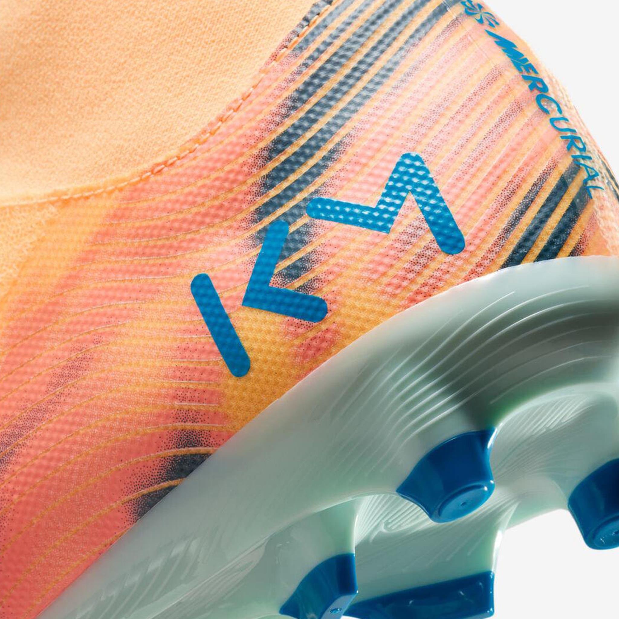 NIKE FQ8293-801 ZM SUPERFLY 10 ACAD KYLIAN MBAPPE FG/MG