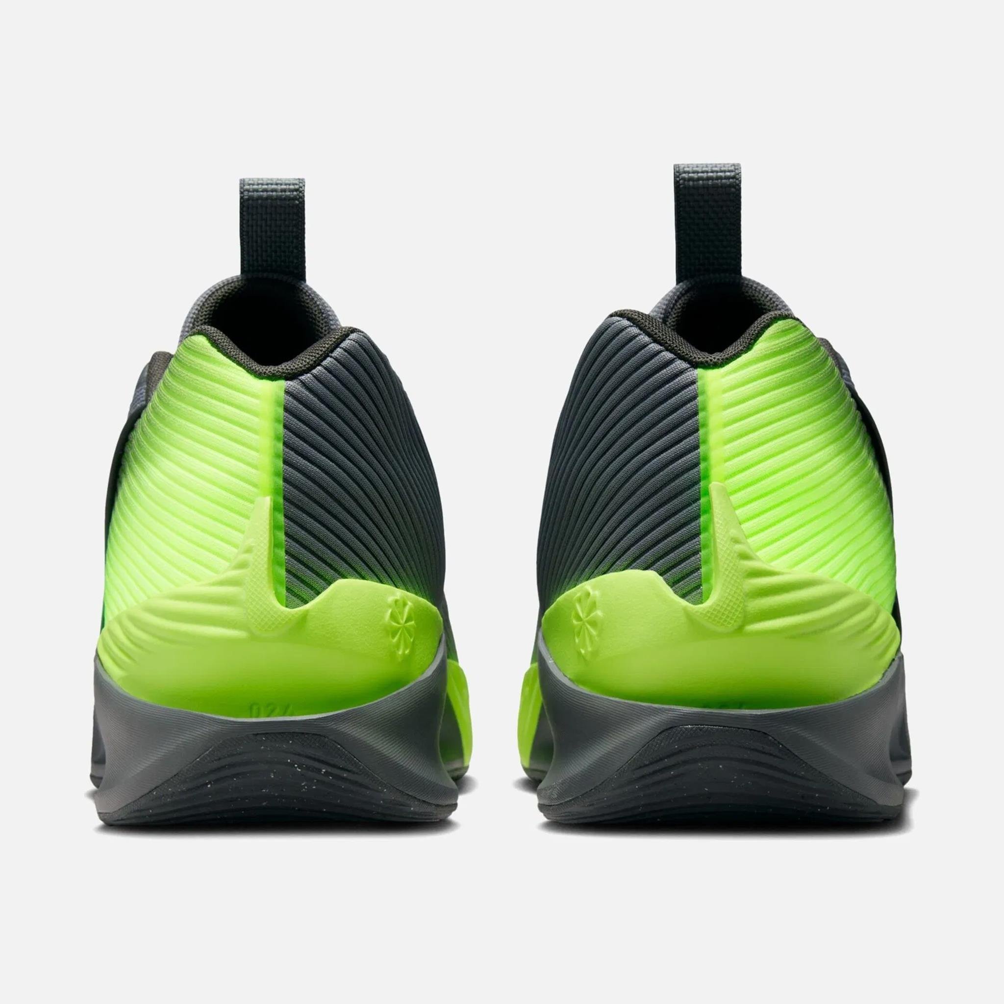 NIKE FV5524-004 G.T. JUMP ACADEMY