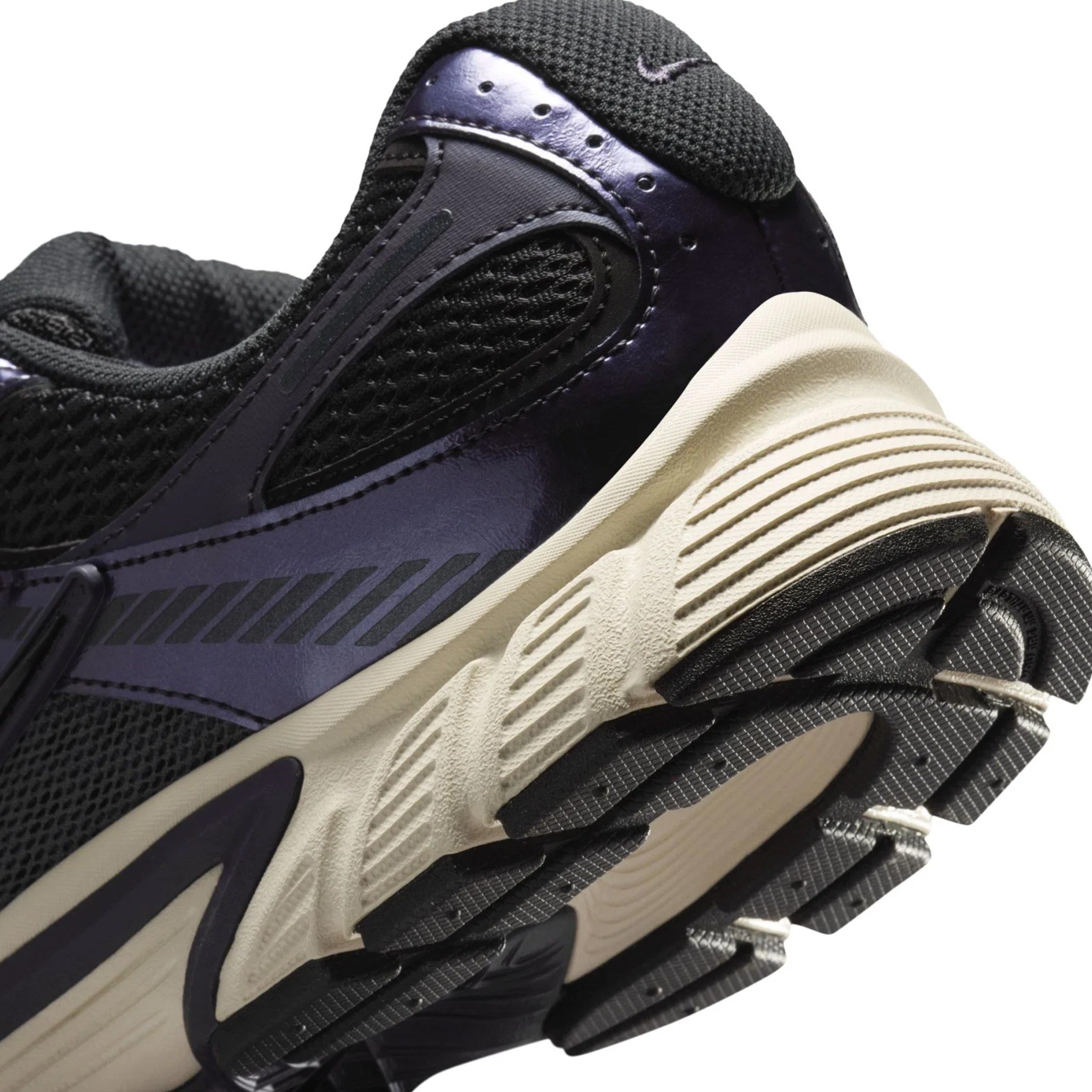 NIKE HJ5228-013 V5 RNR