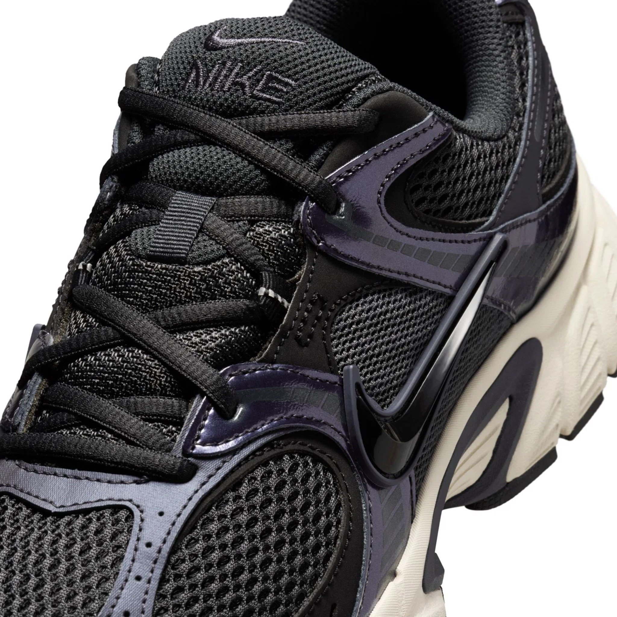 NIKE HJ5228-013 V5 RNR