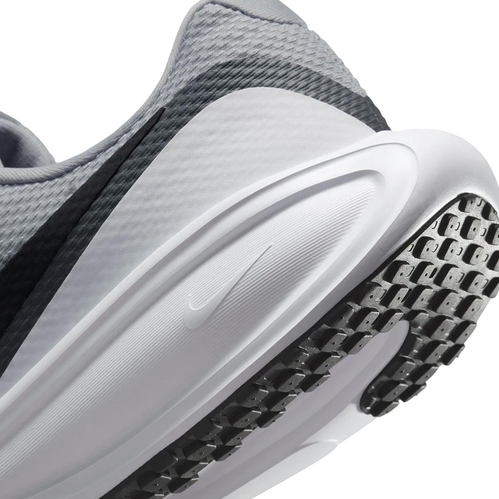 NIKE HJ9198-004 NIKE REVOLUTION 8