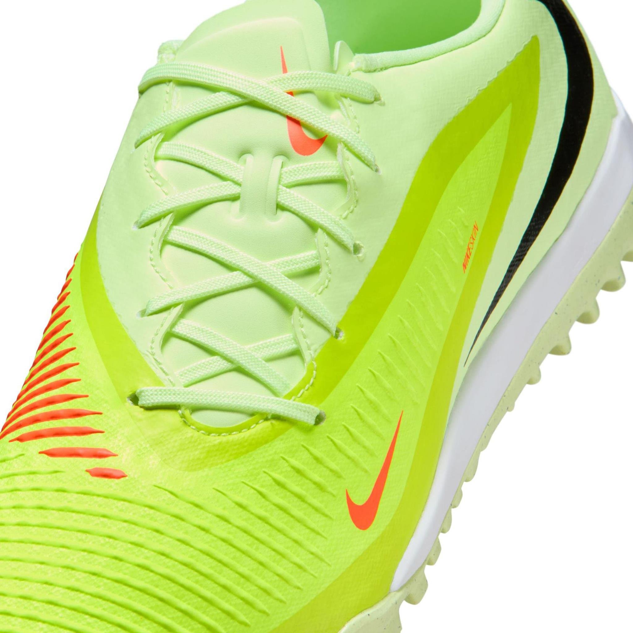 NIKE HQ2325-800 PHANTOM 6 LOW ACAD TF