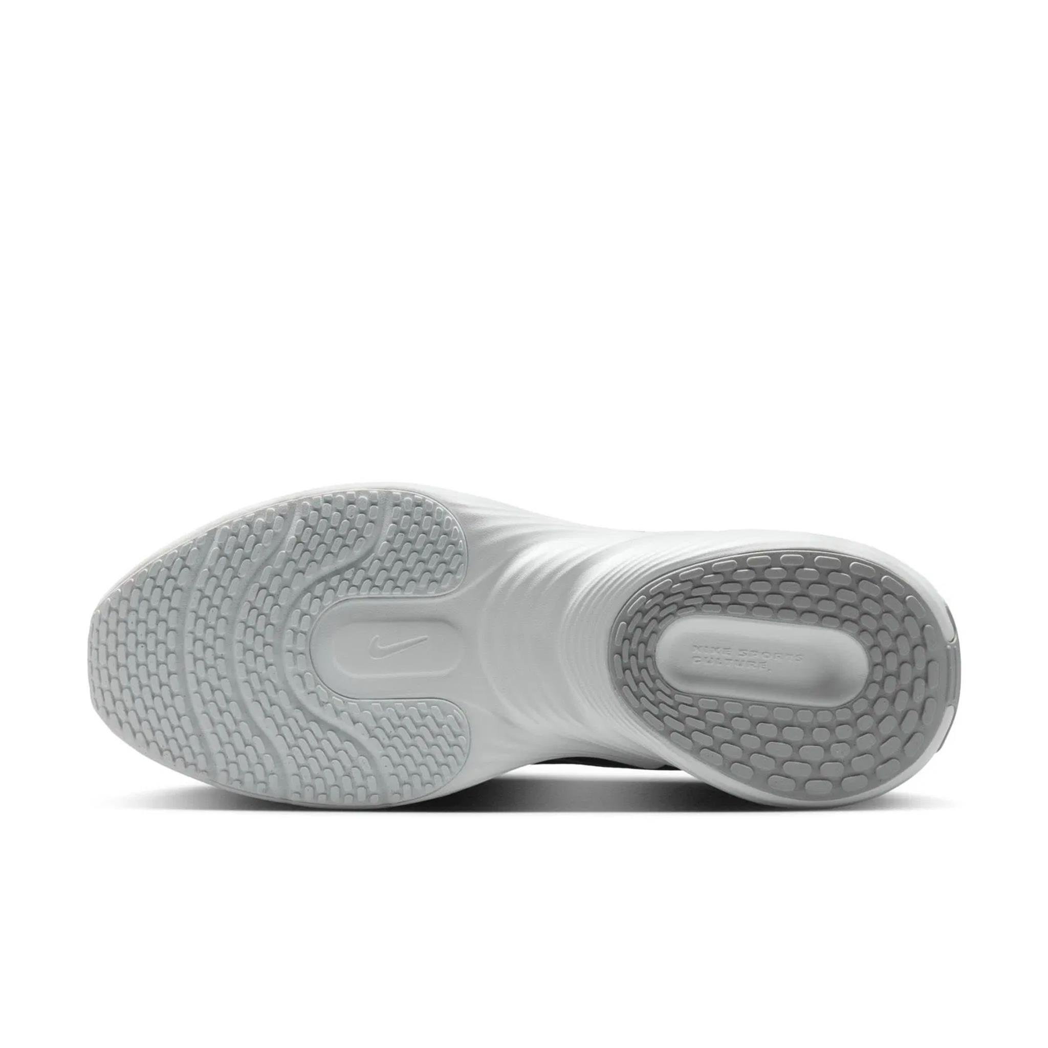 NIKE IB2765-002 UPLIFT SC