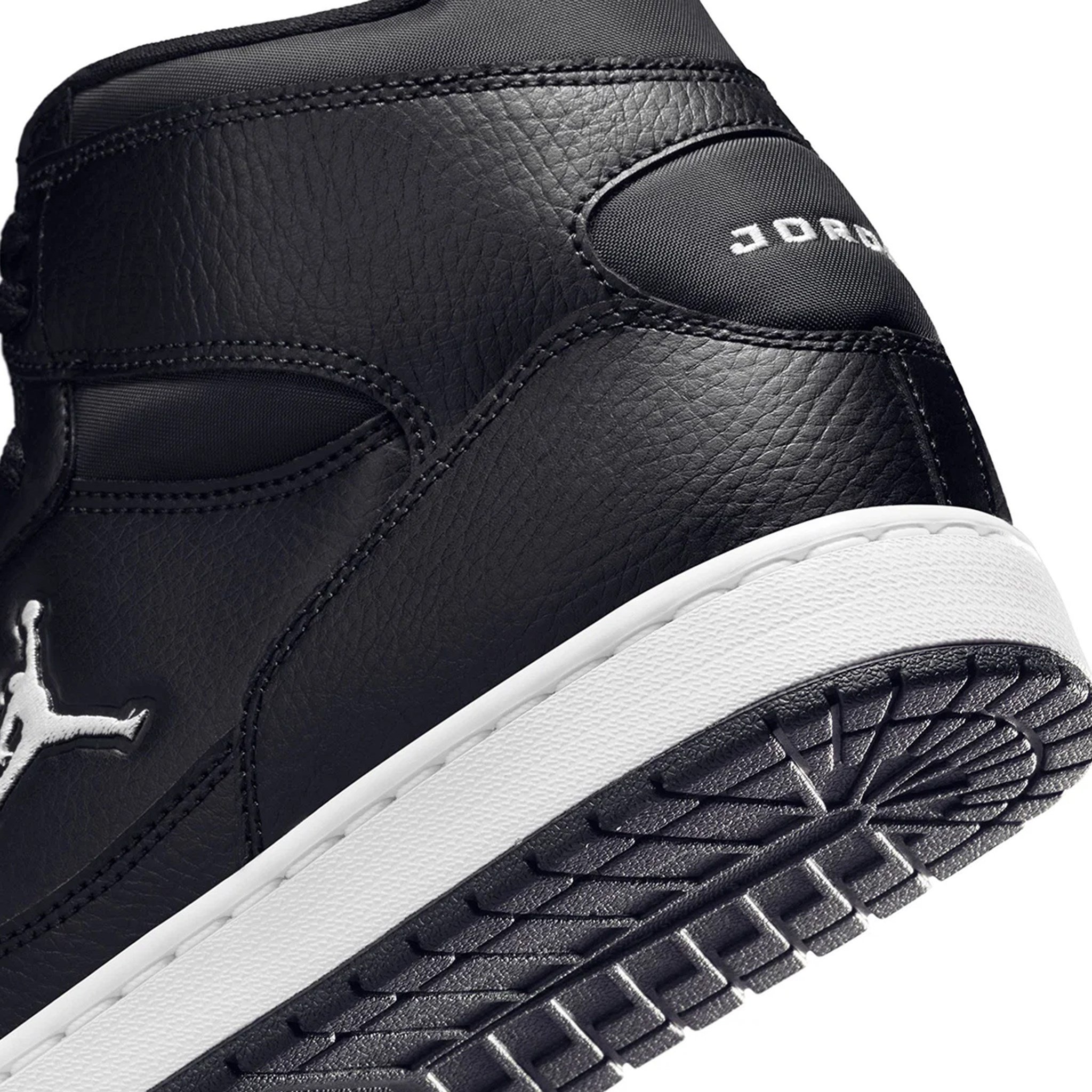 NIKE IQ5685-001 JORDAN COURT CONNECT MID