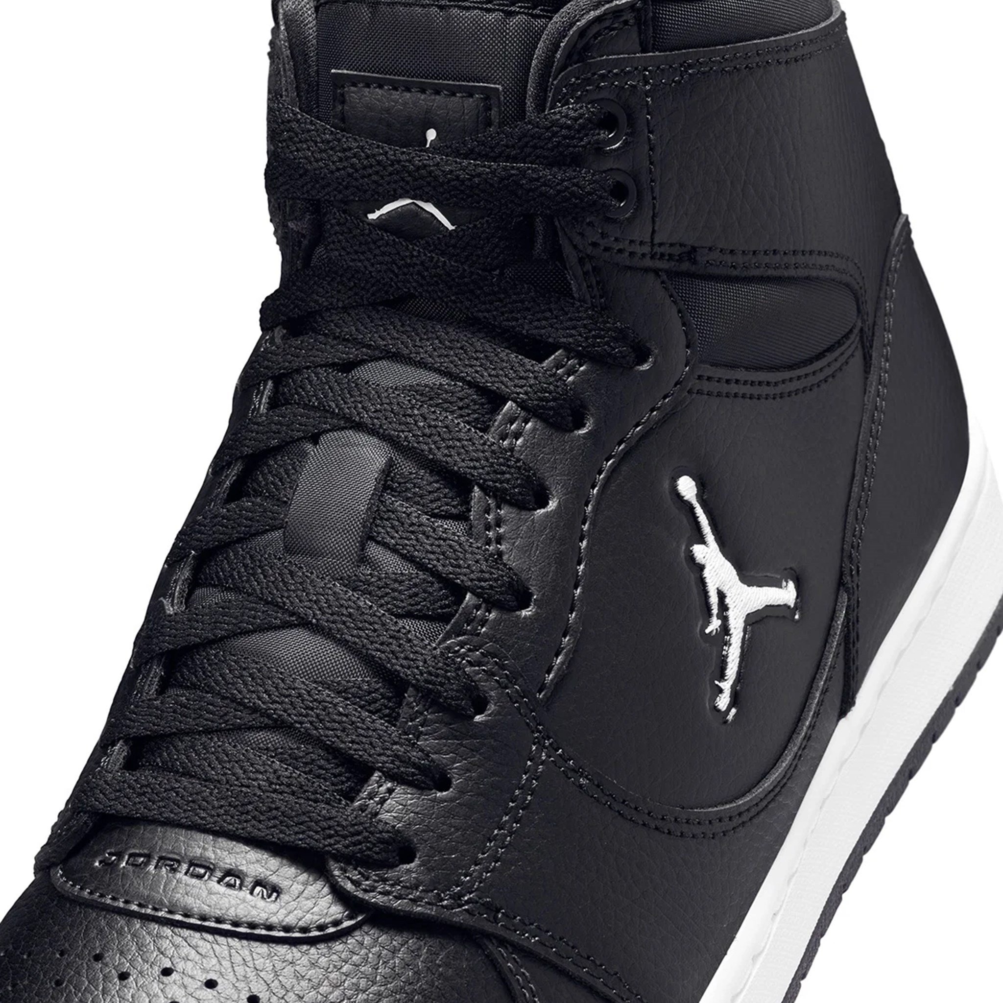 NIKE IQ5685-001 JORDAN COURT CONNECT MID
