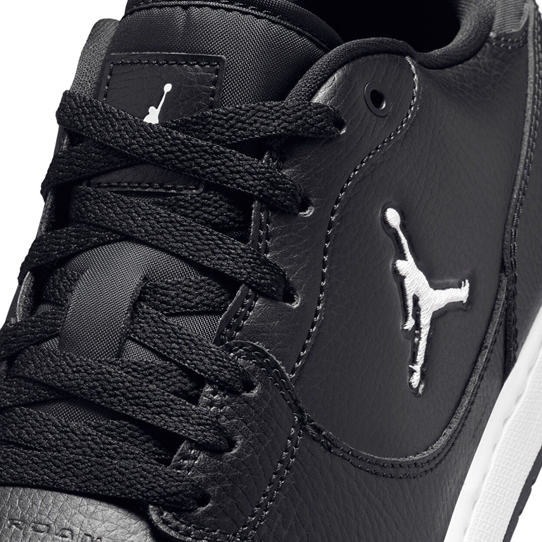 NIKE IQ5698-001 JORDAN COURT CONNECT LOW