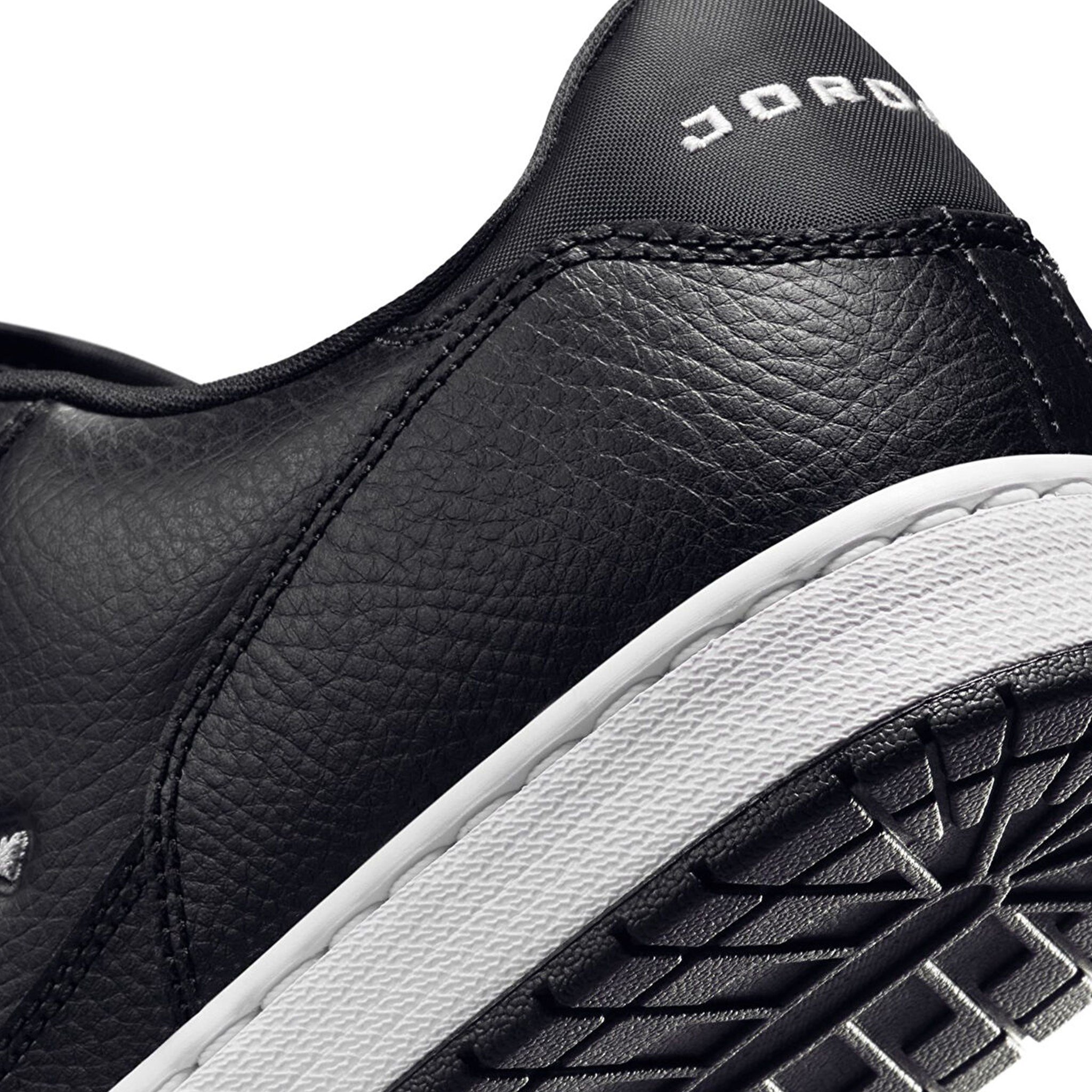 NIKE IQ5698-001 JORDAN COURT CONNECT LOW