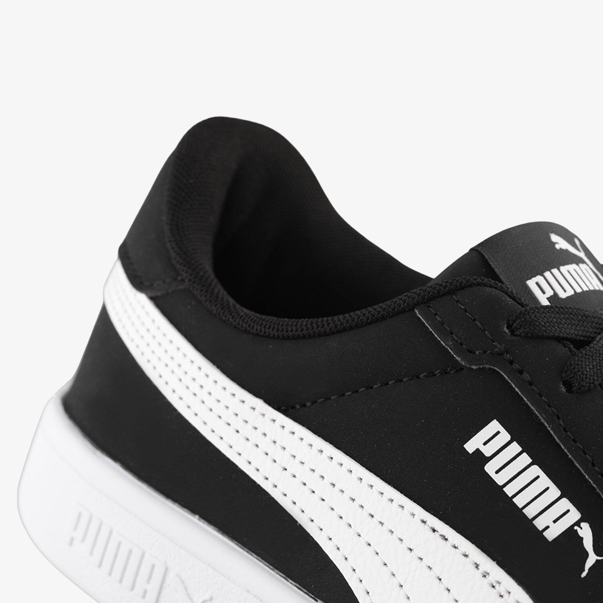 PUMA 39233601 SMASH 3.0 BUCK