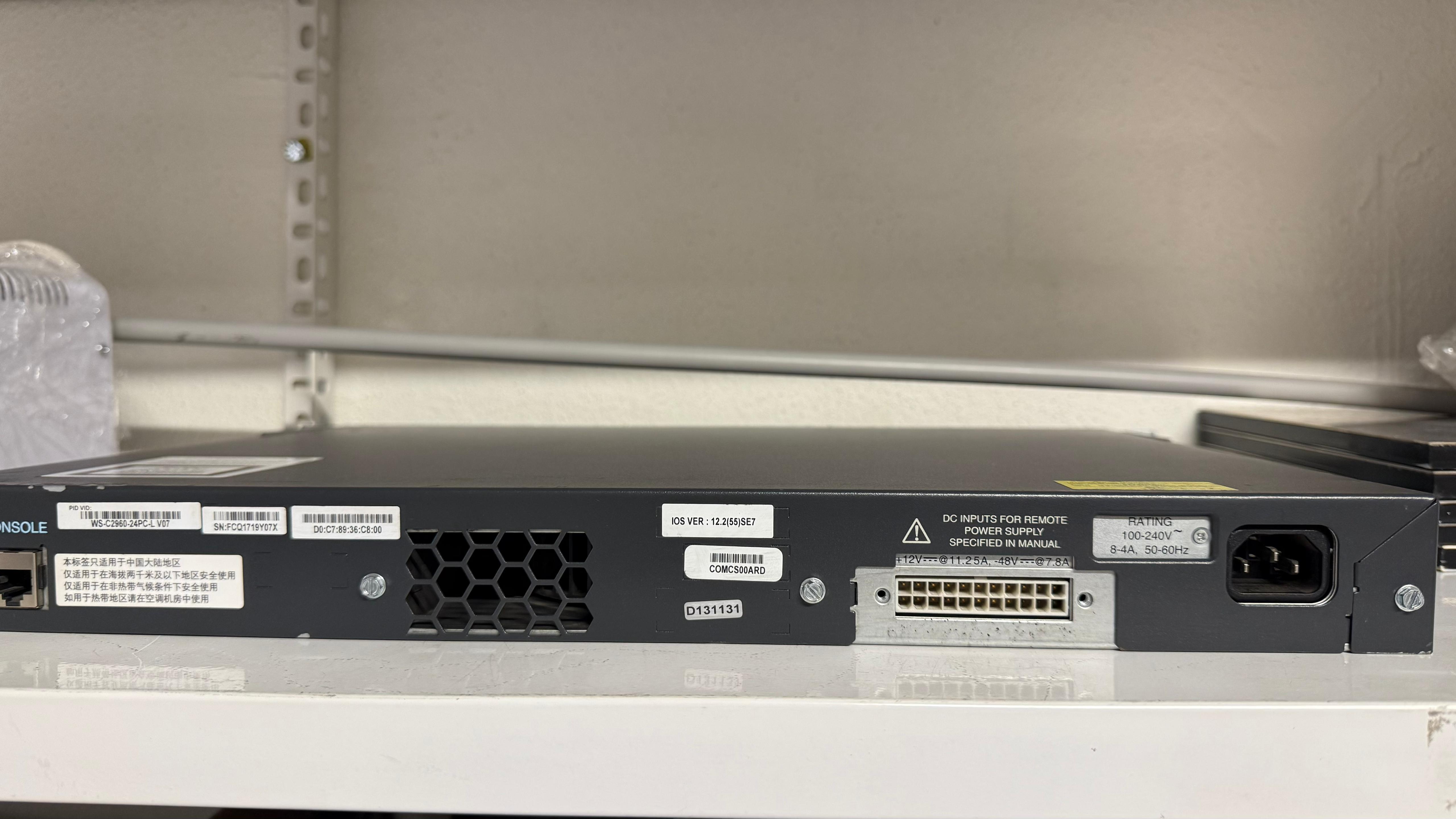 CISCO ANATEL CATALYST 2960 SERİSİ 24-PORT ANAHTAR 100-240 VAC 