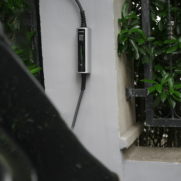 SCHONER ChargePro-22 APP 22kW Taşınabilir Elektrikli Araç Şarj İstasyonu 6Metre Tip2 Kablolu Wi-Fi/Bluetooth (Mode C) - (ChargePro-22 APP)