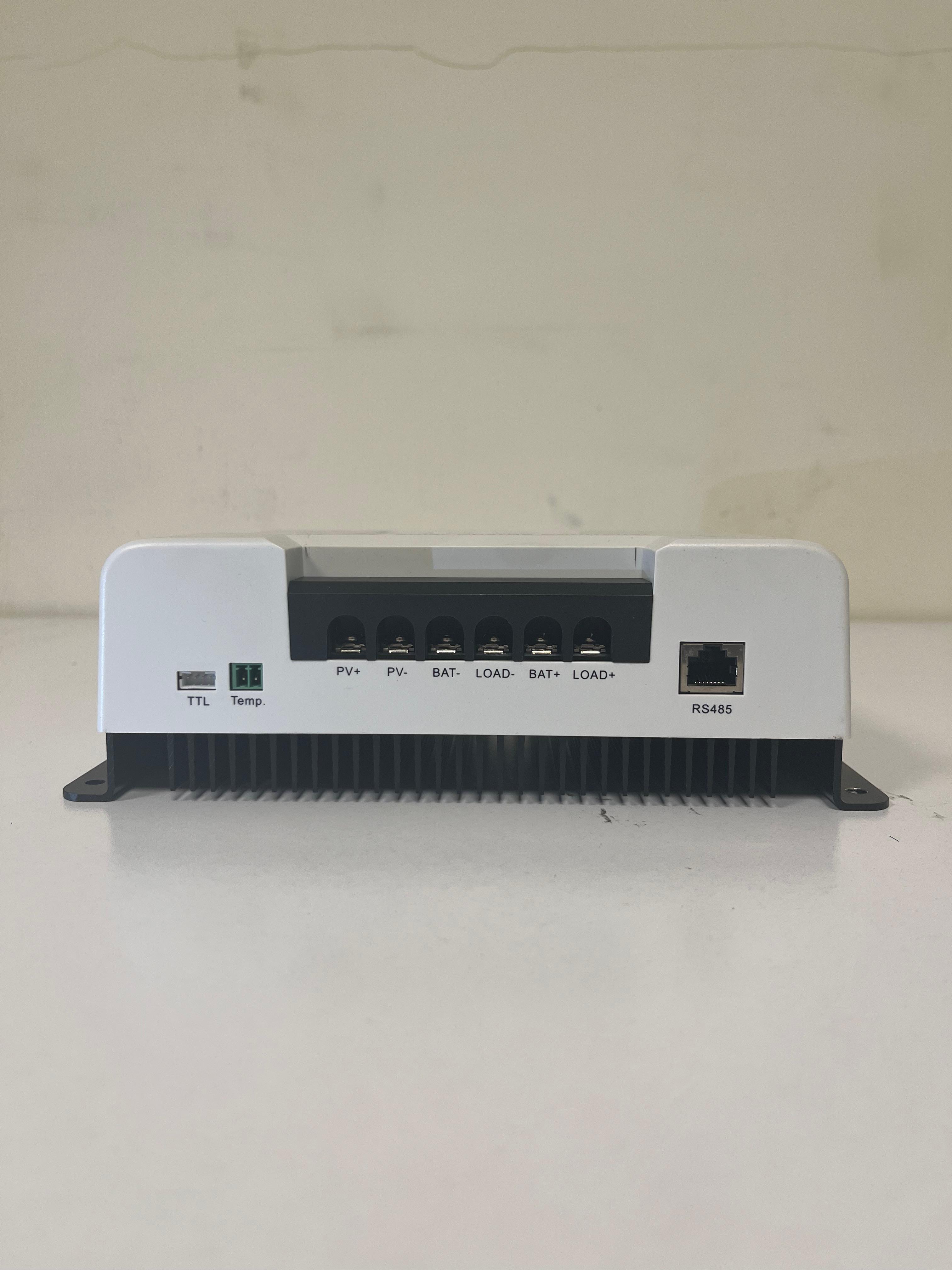 SRNE APEX SHINER2440-B 40A ŞARJ KONTROL CİHAZI