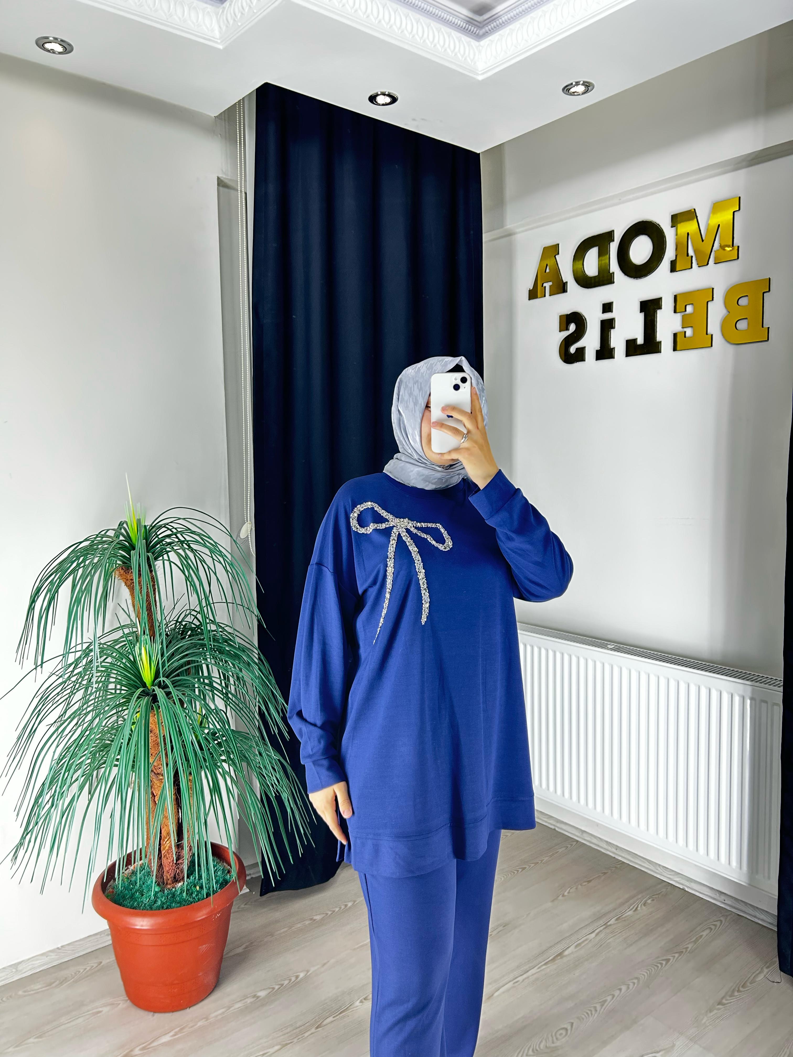 ESİLA TAKIM MAVİ
