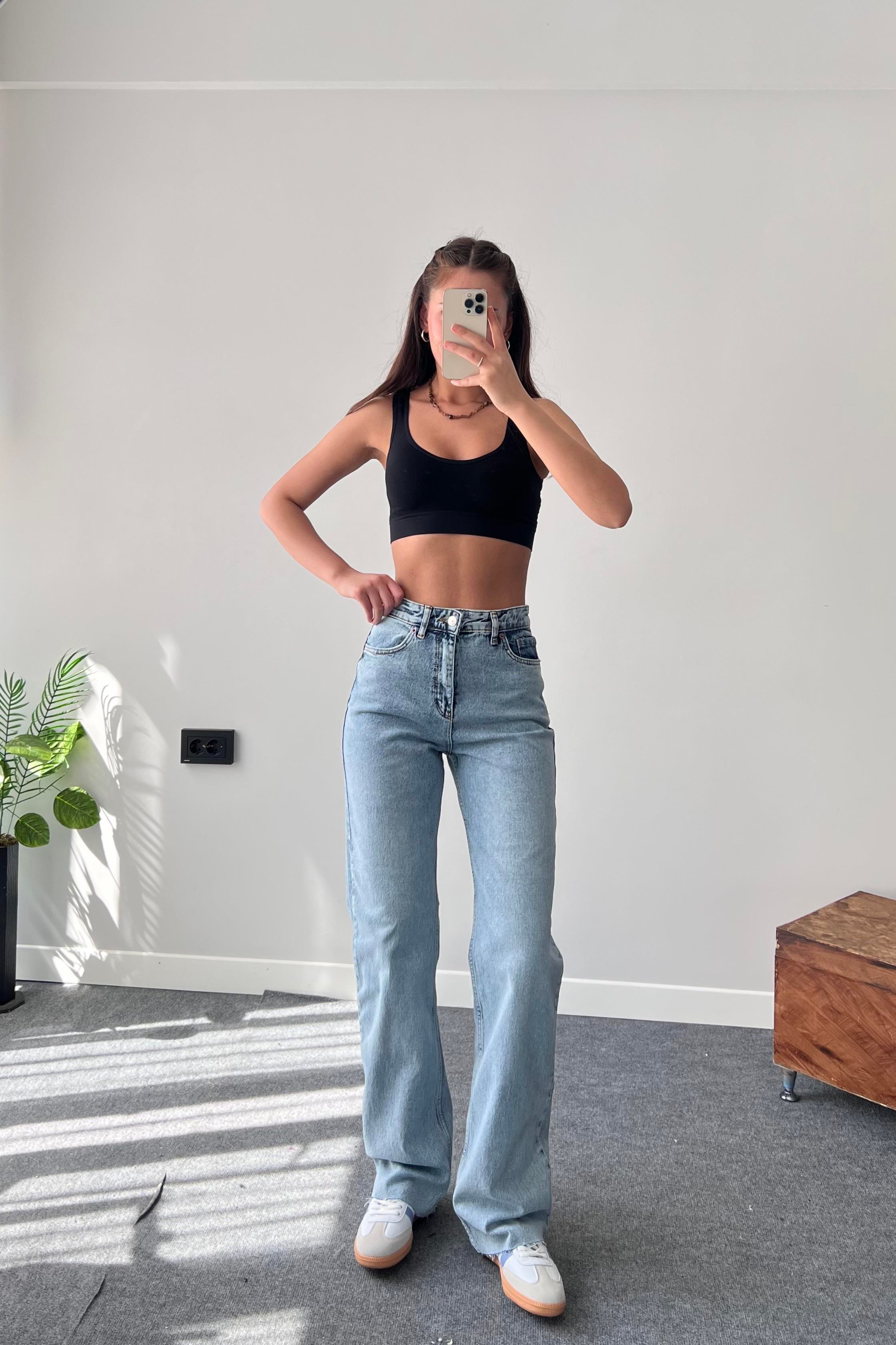 Açık Mavi Straight Jean
