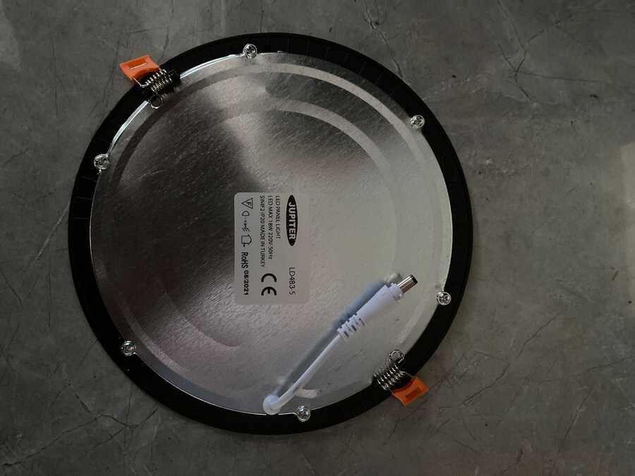 Jupiter 18w Yuvarlak Panel Led Siyah Kasa (Beyaz ışık+6500k) Ld483 B