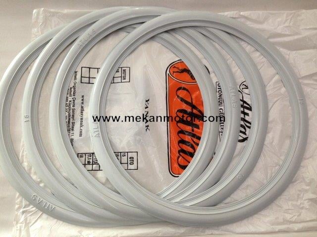 WHITE WALL TYRE TRIMS SET 18