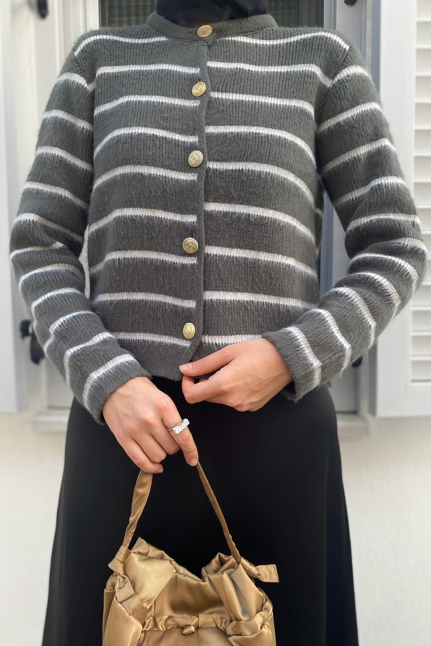 Çizgili Crop Hırka