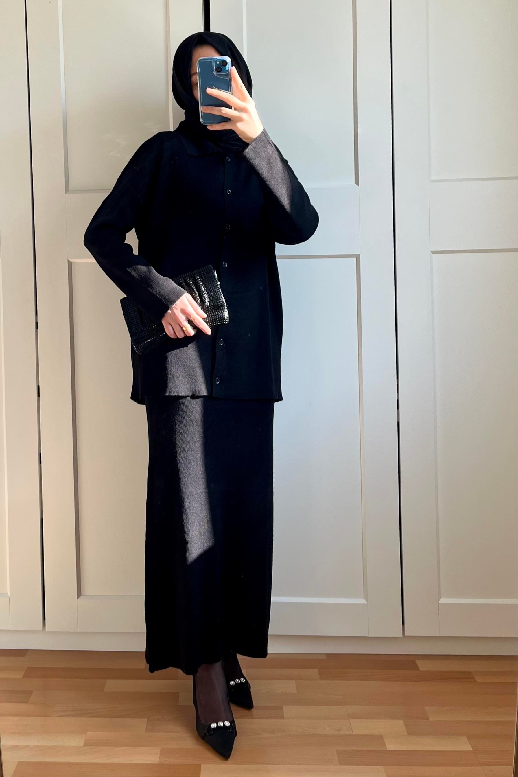 Etekli Triko Takım Siyah