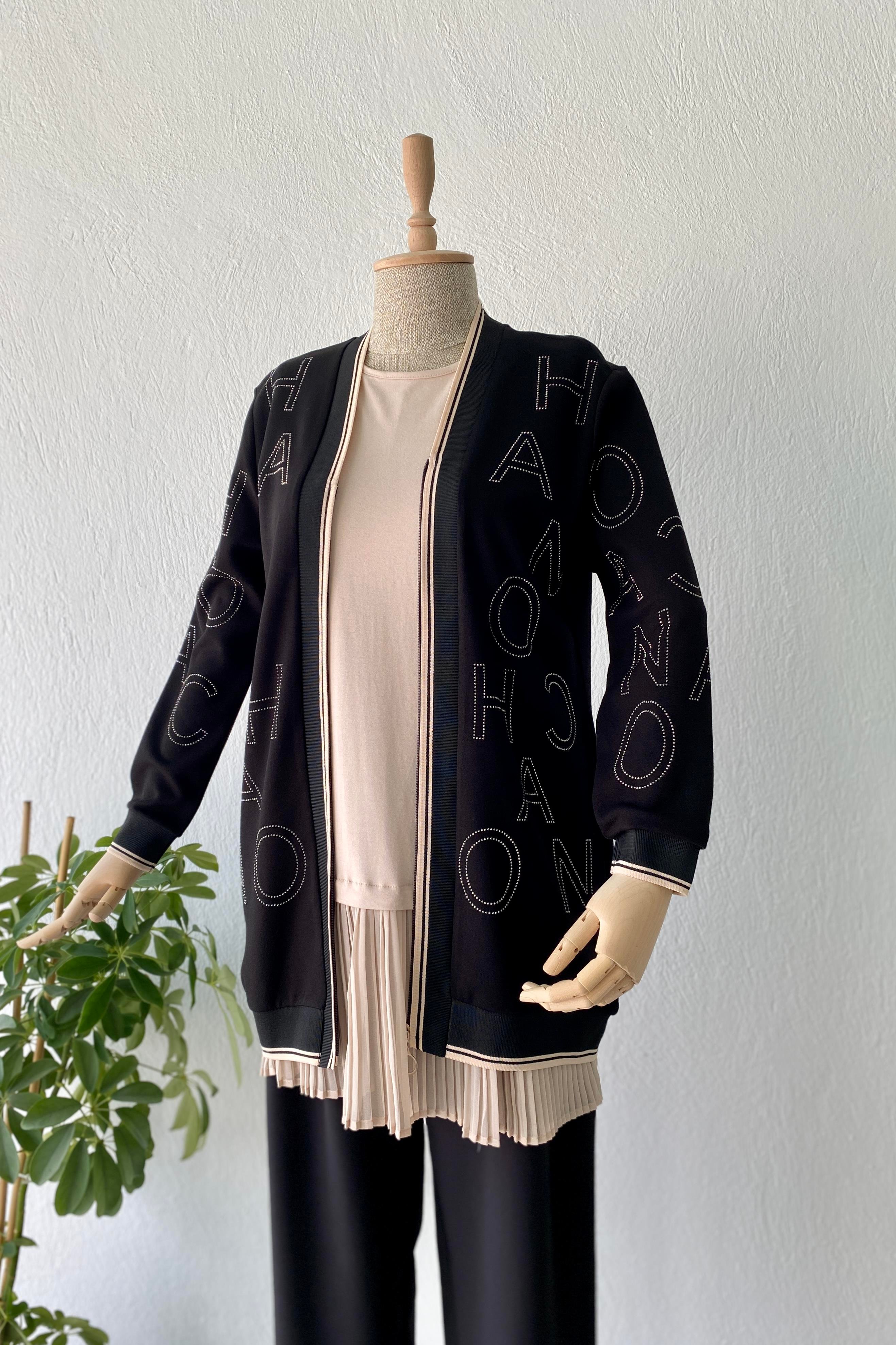 Harfli Taşlı Ceket Siyah