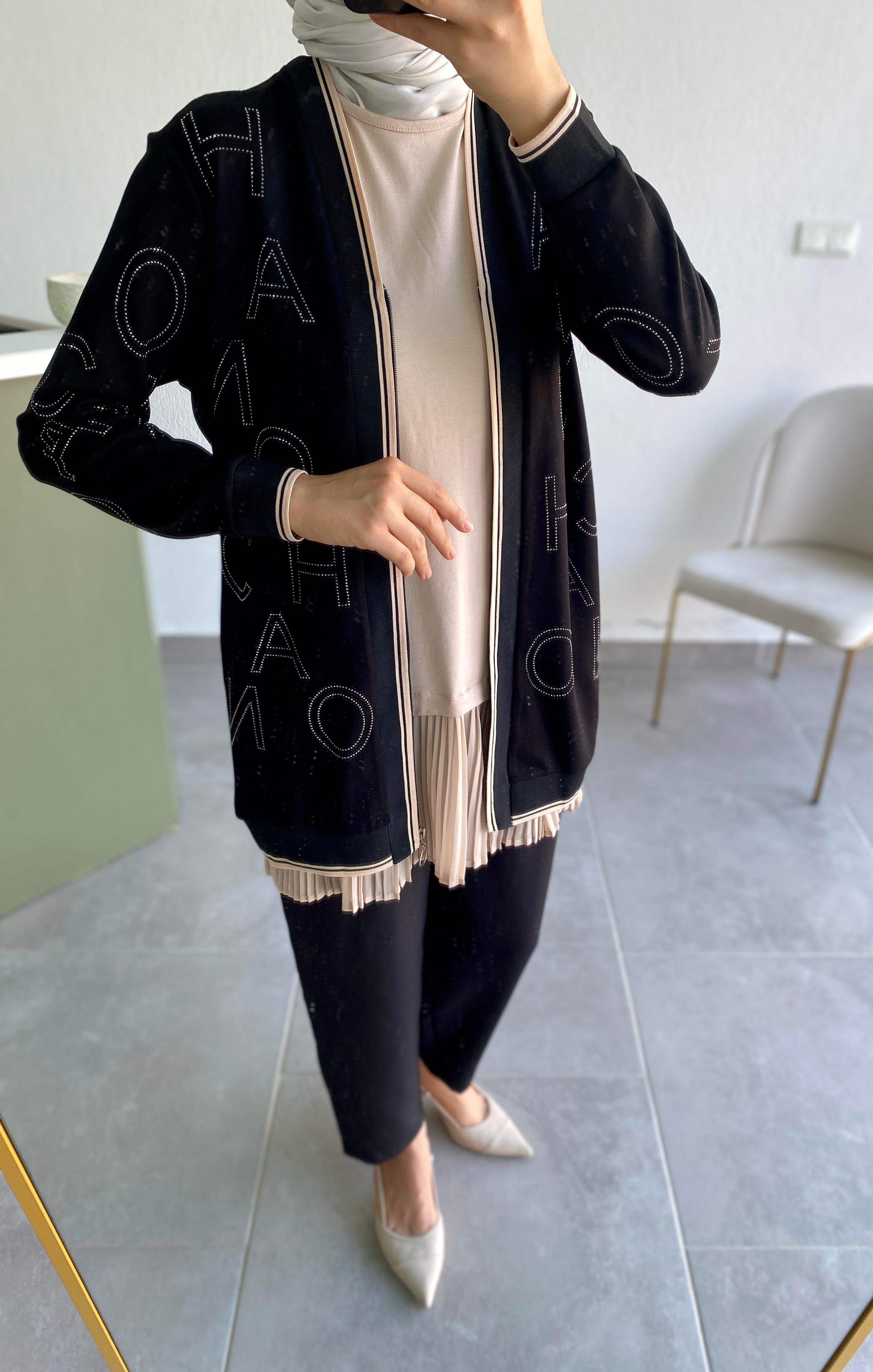 Harfli Taşlı Ceket Siyah