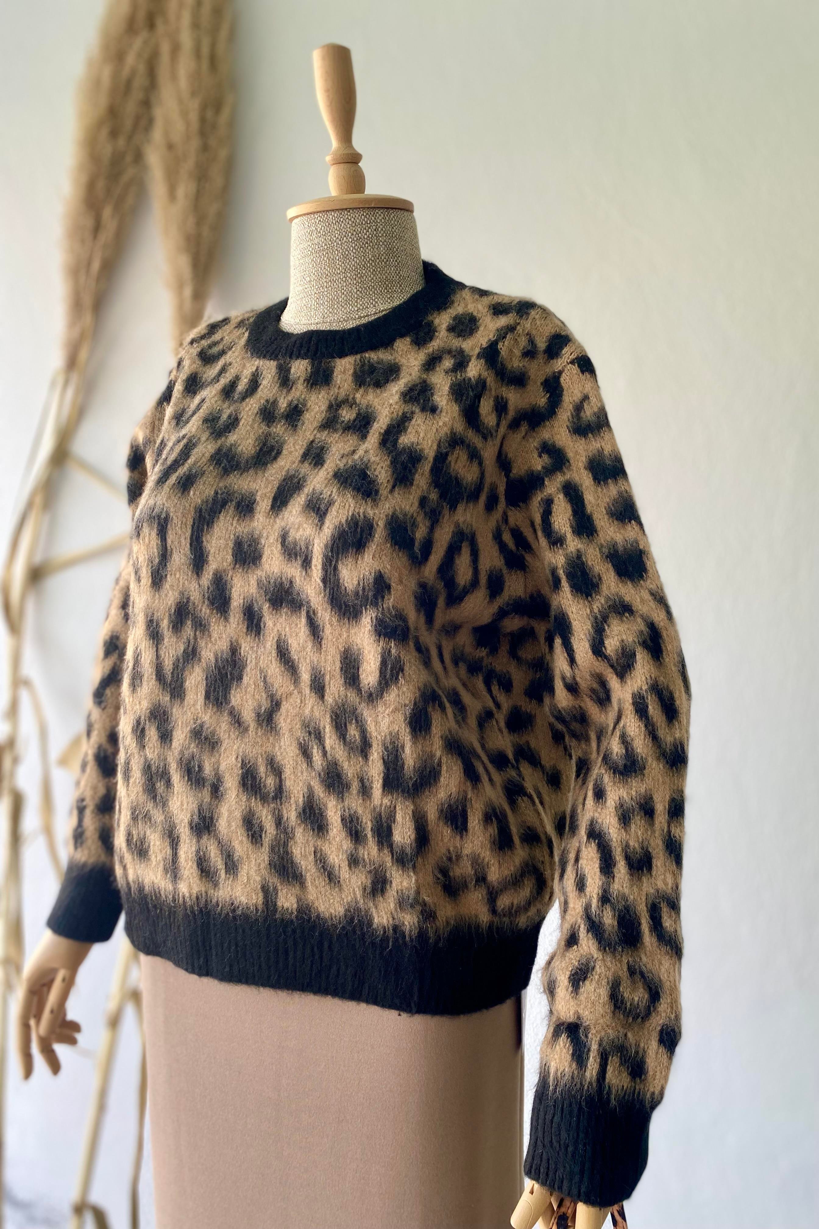 Leopar Desenli Kazak