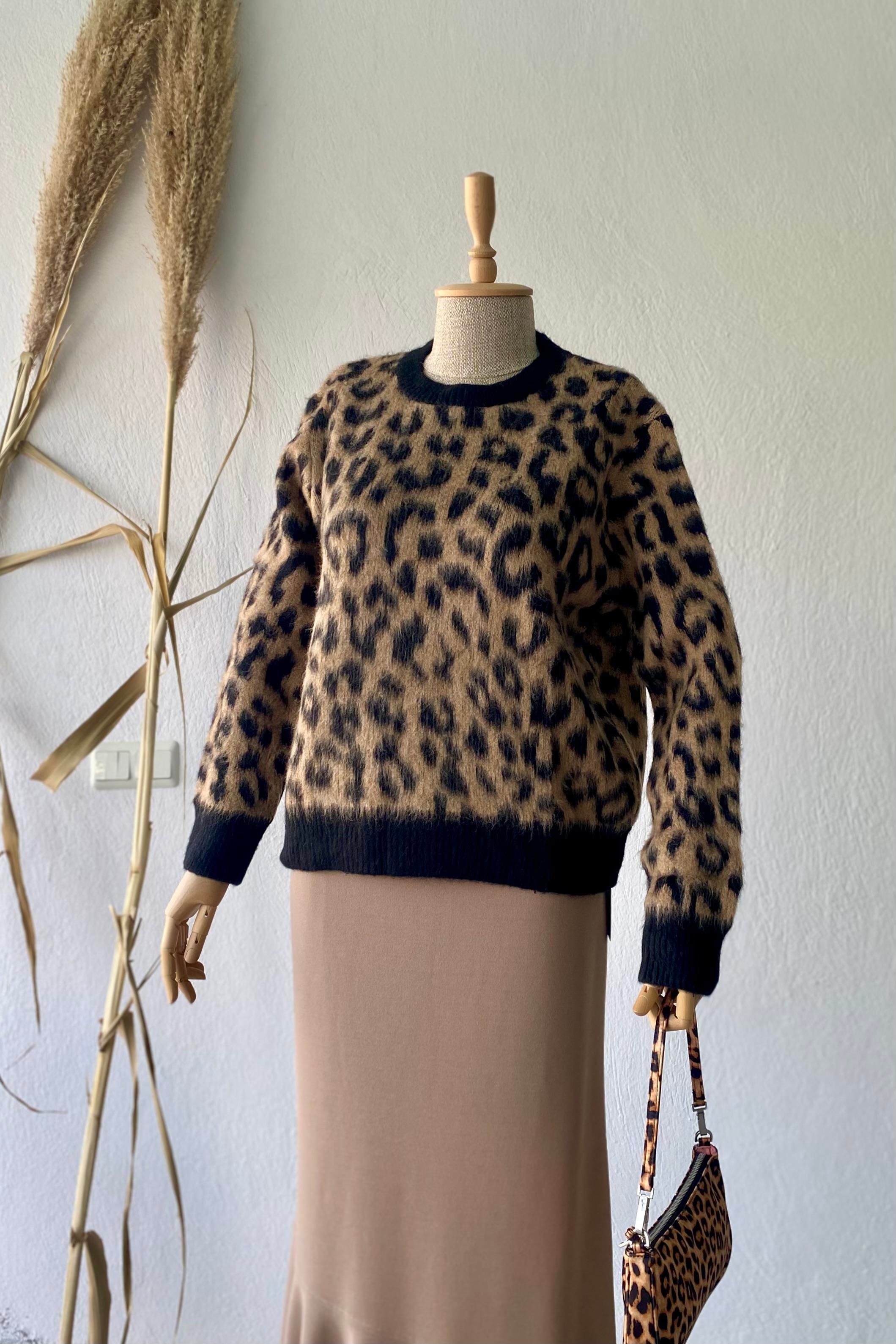 Leopar Desenli Kazak