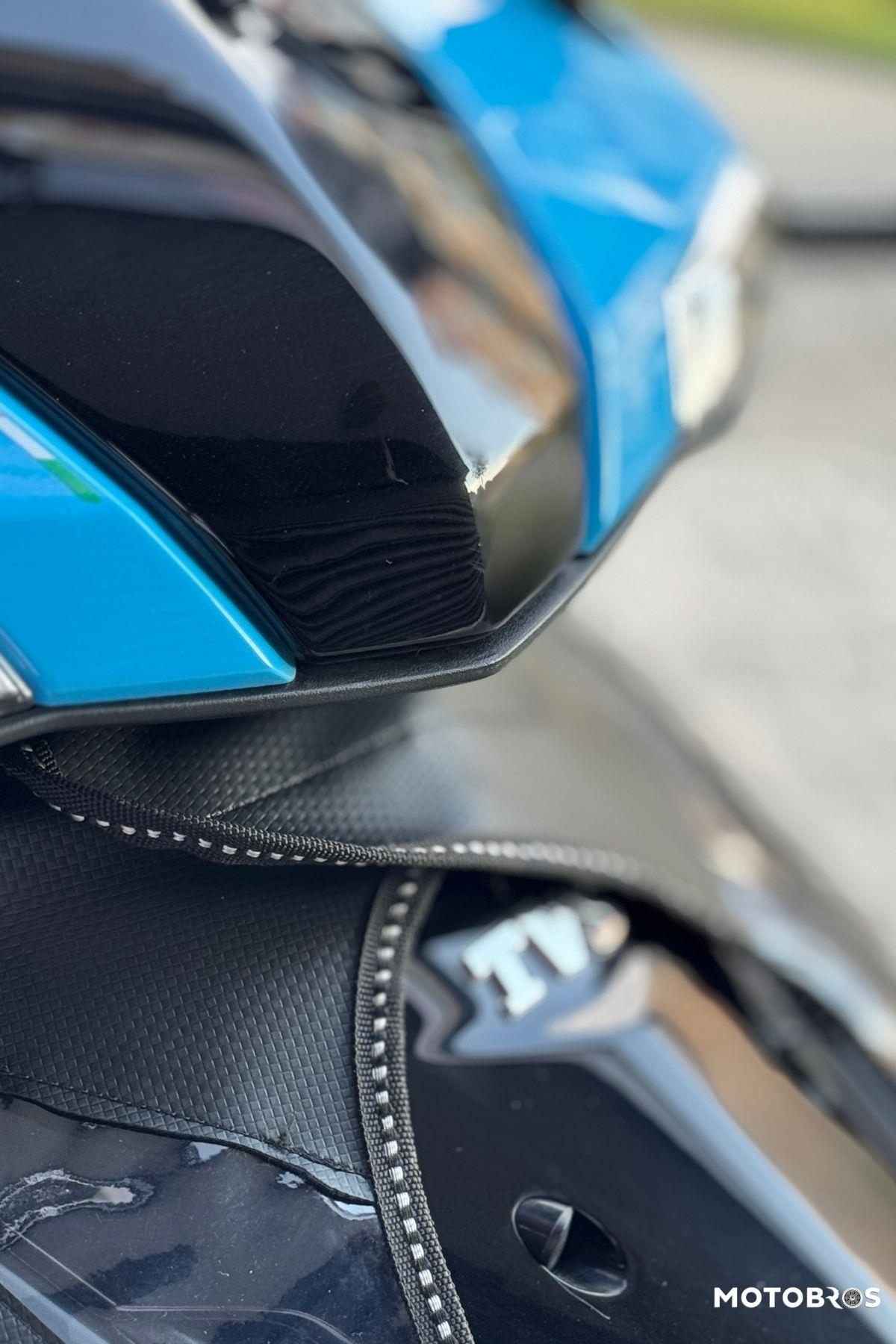 Tvs Ntorq Motosiklet Diz Örtüsü Scooter Diz Örtüsü Premium (Su ve Rüzgar Geçirmez).