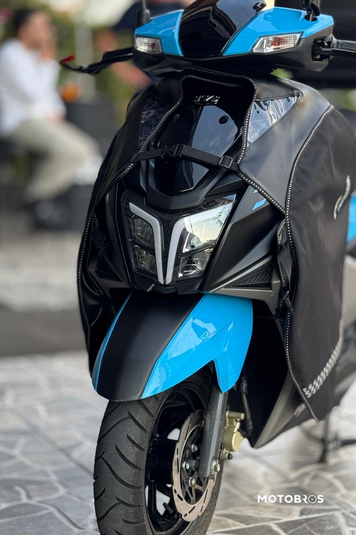 Tvs Ntorq Motosiklet Diz Örtüsü Scooter Diz Örtüsü Premium (Su ve Rüzgar Geçirmez).