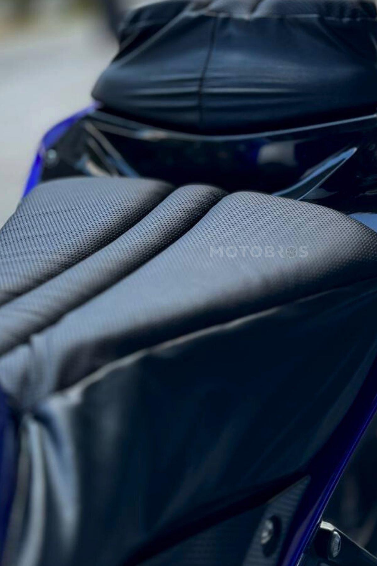 YAMAHA R25 Uyumlu Konfor Sele Visco Süngerli Sele Kılıfı (YIRTILMAYA DAYANIKLI)