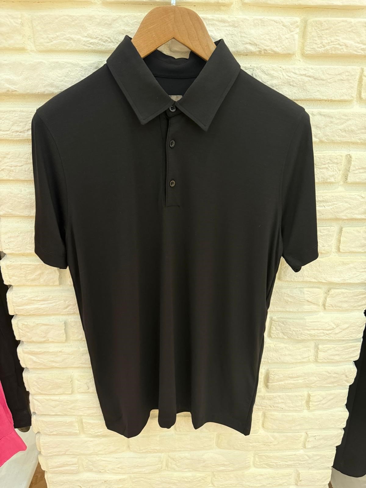 SİYAH POLO YAKA LİKRALI MODAL TİŞÖRT