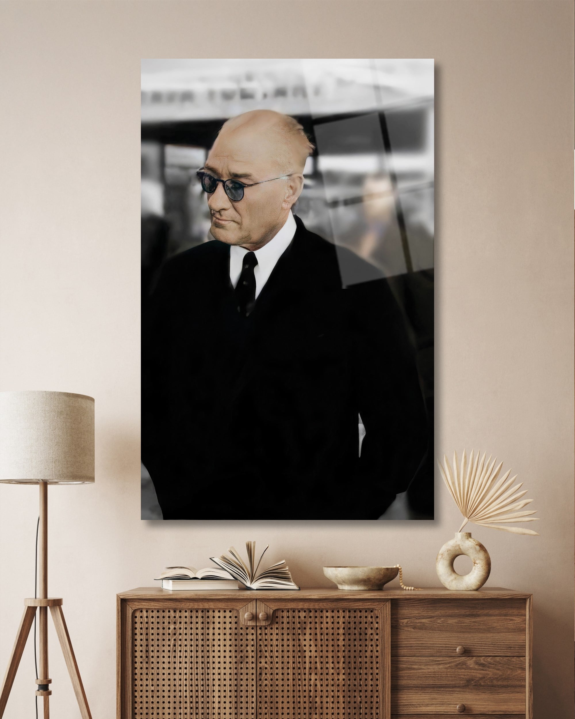 Atatürk Dikey Cam Tablo Hediyelik Büyük Tablo Ev Ofis Dekoru