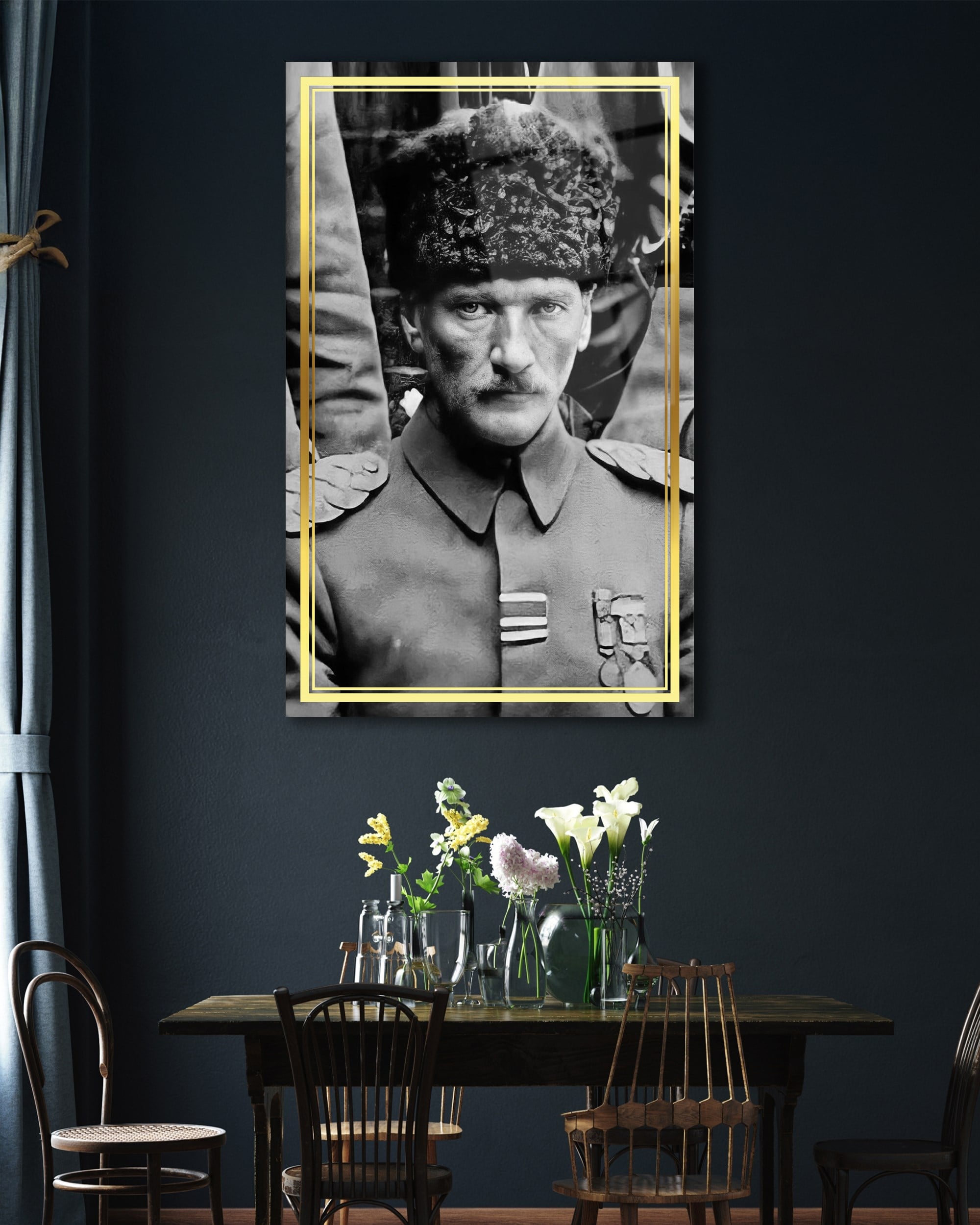 Atatürk Portre Dikey Siyah Beyaz Cam Tablo Hediyelik Büyük Tablo Ev Ofis Dekoru