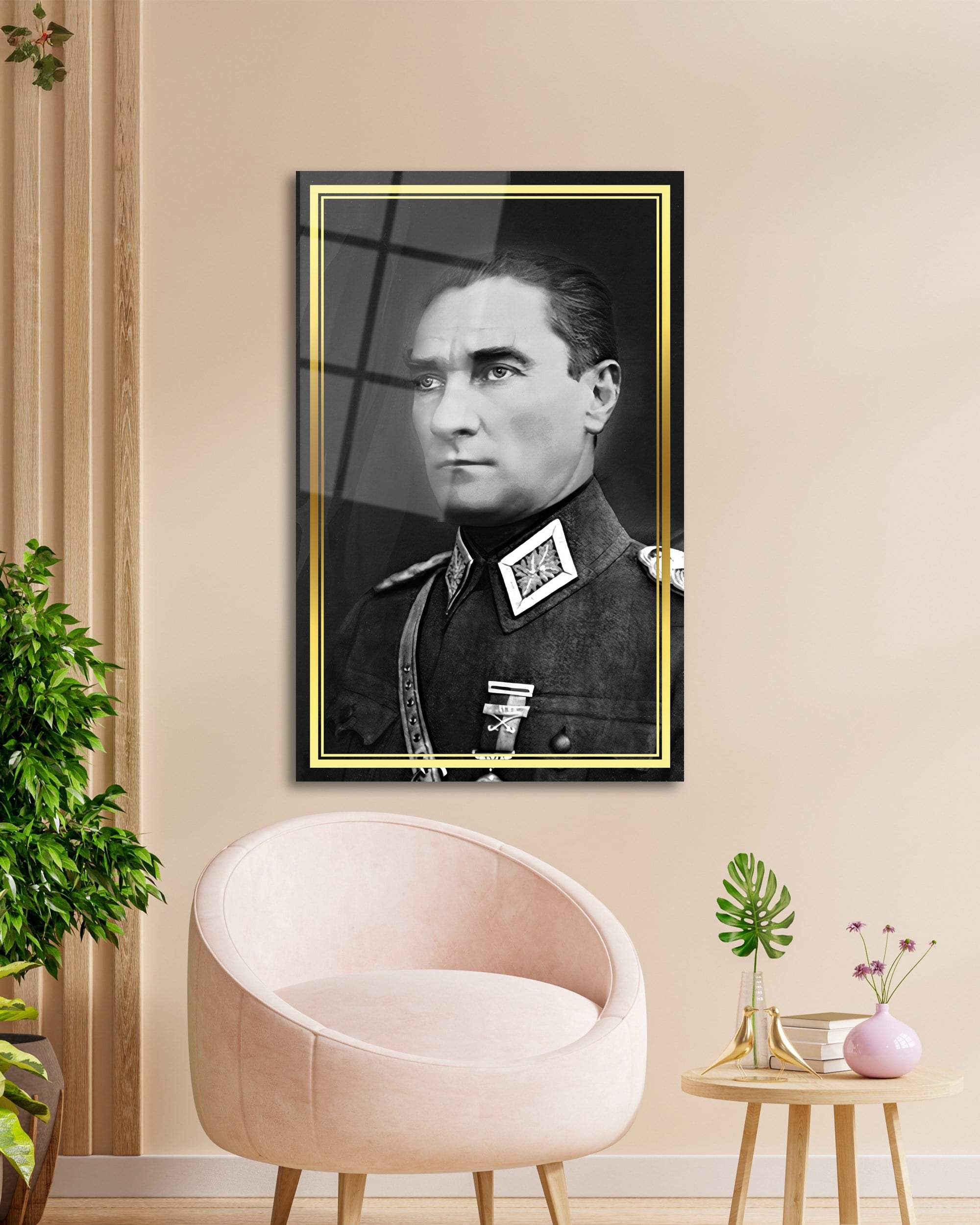 Atatürk Portre Üniformalı Siyah Beyaz Cam Tablo Hediyelik Büyük Tablo Ev Ofis Dekoru