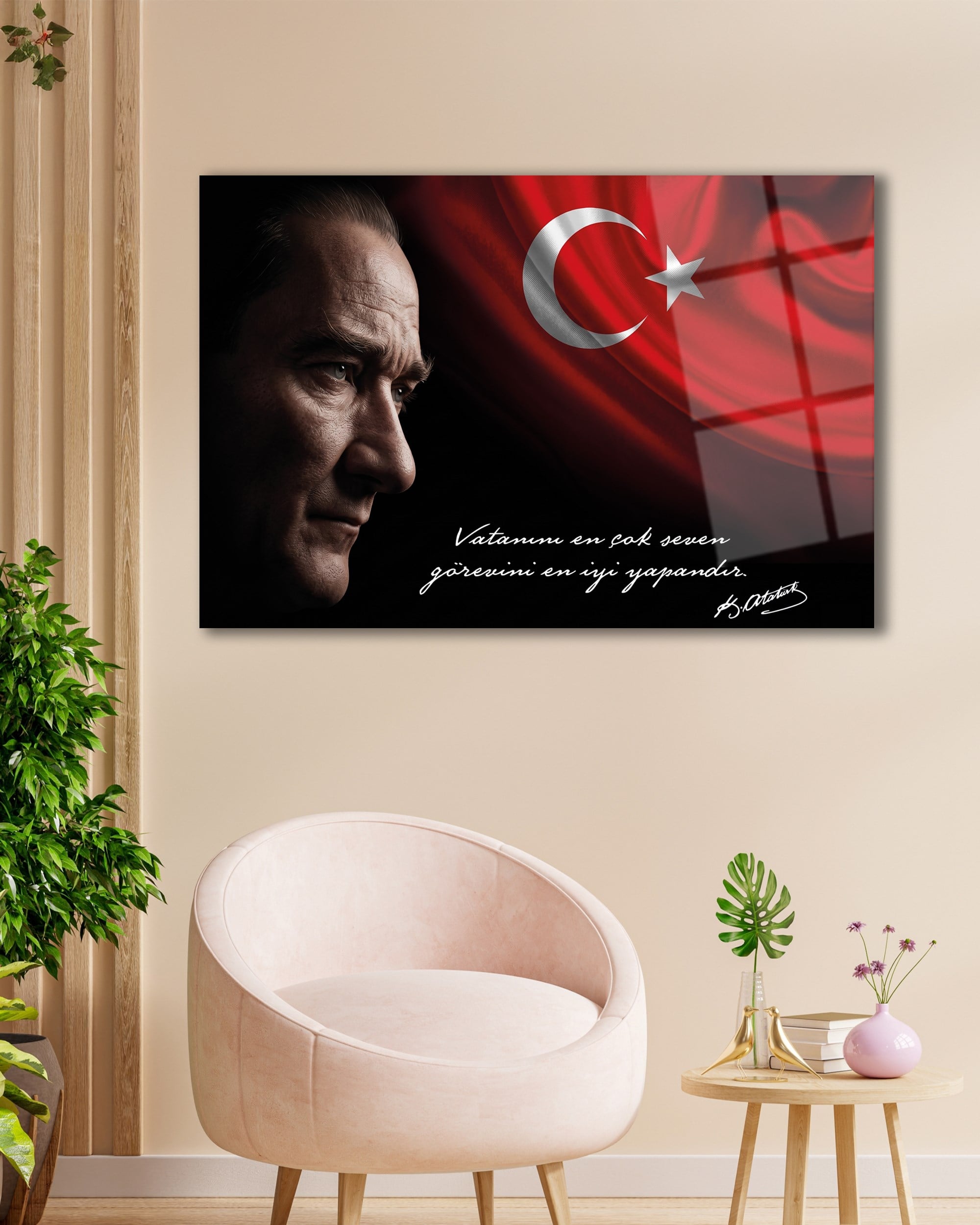 Atatürk ve Türk Bayrağı “Vatanını En Çok Seven” Temperli Cam Tablo
