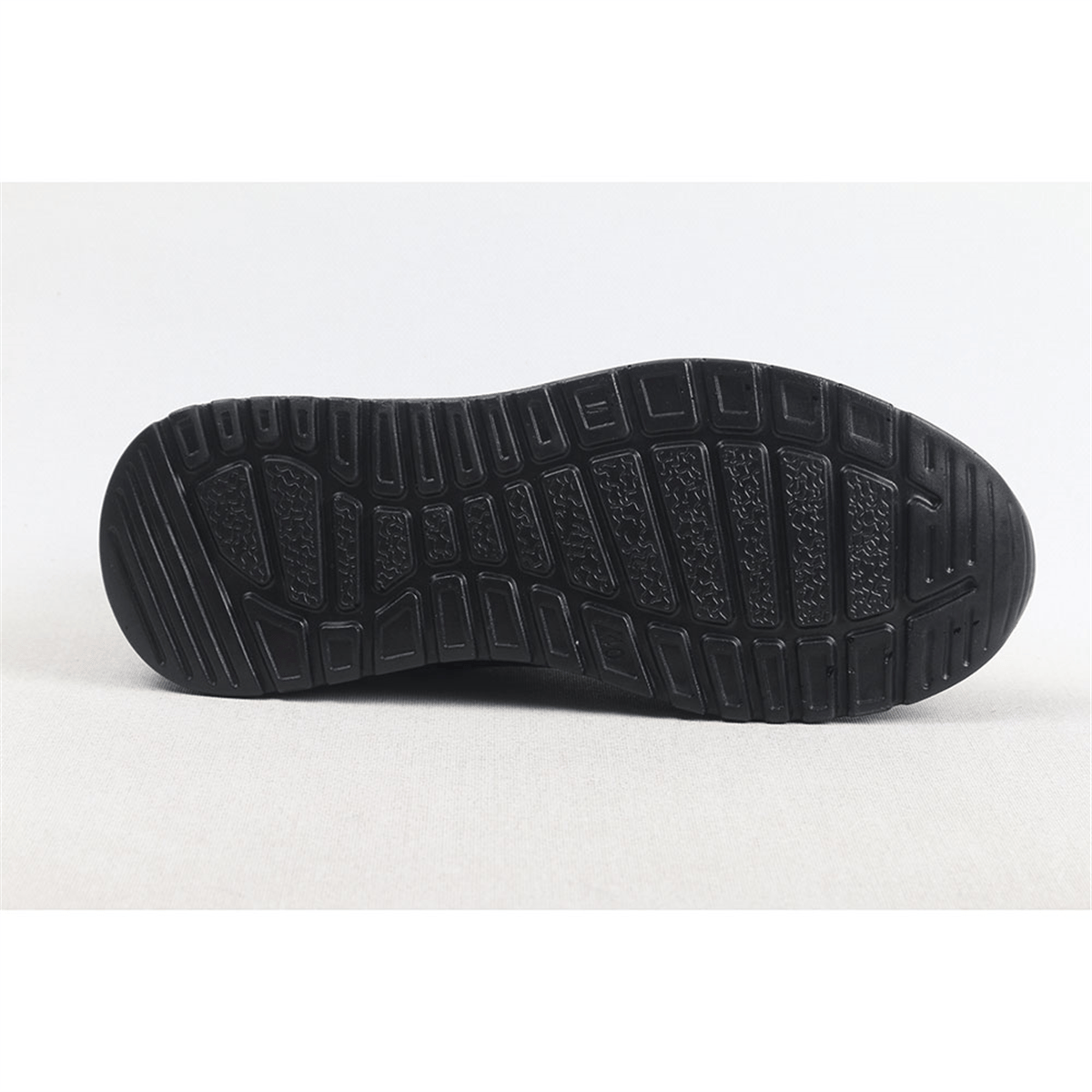 ULUS 502 SİYAH DEMİR TOKALI SNEAKER SPOR AYAKKABI