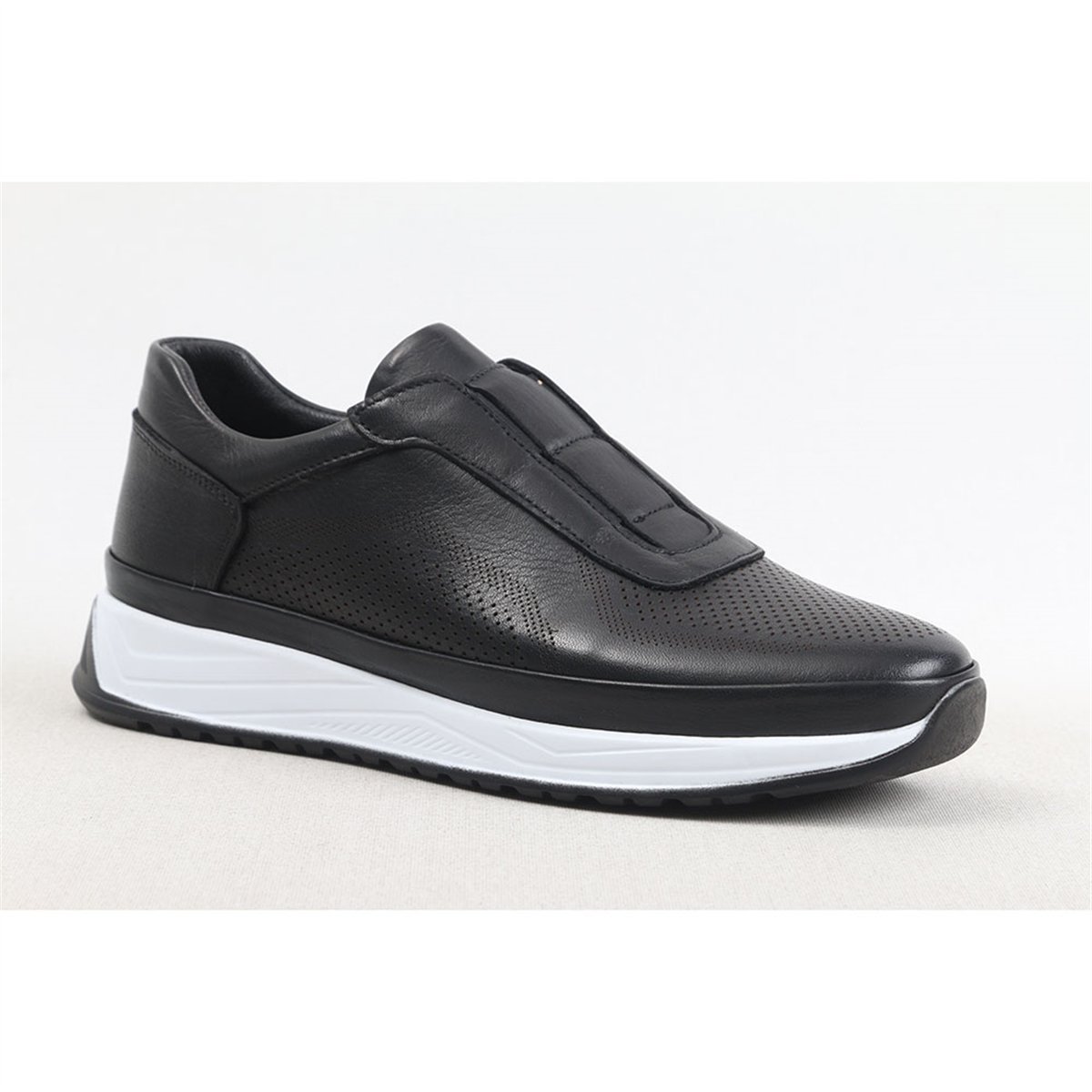 ULUS 580 DELİKLİ SİYAH SNEAKER SPOR AYAKKABI