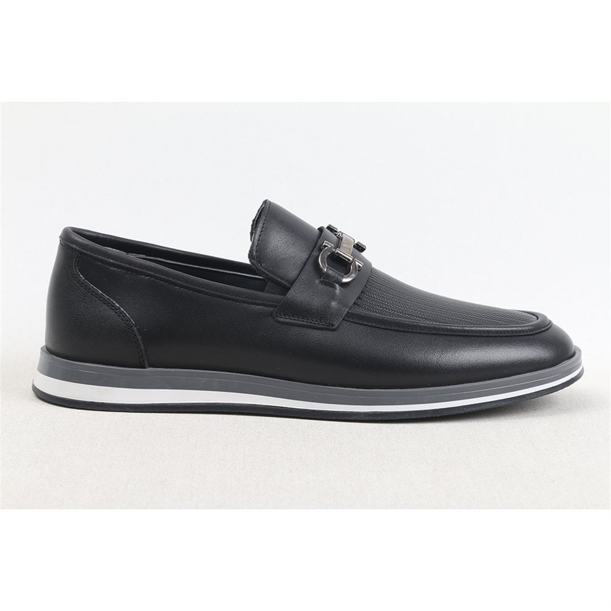 ULUS 7130 SİYAH TOKALI LOAFER AYAKKABI