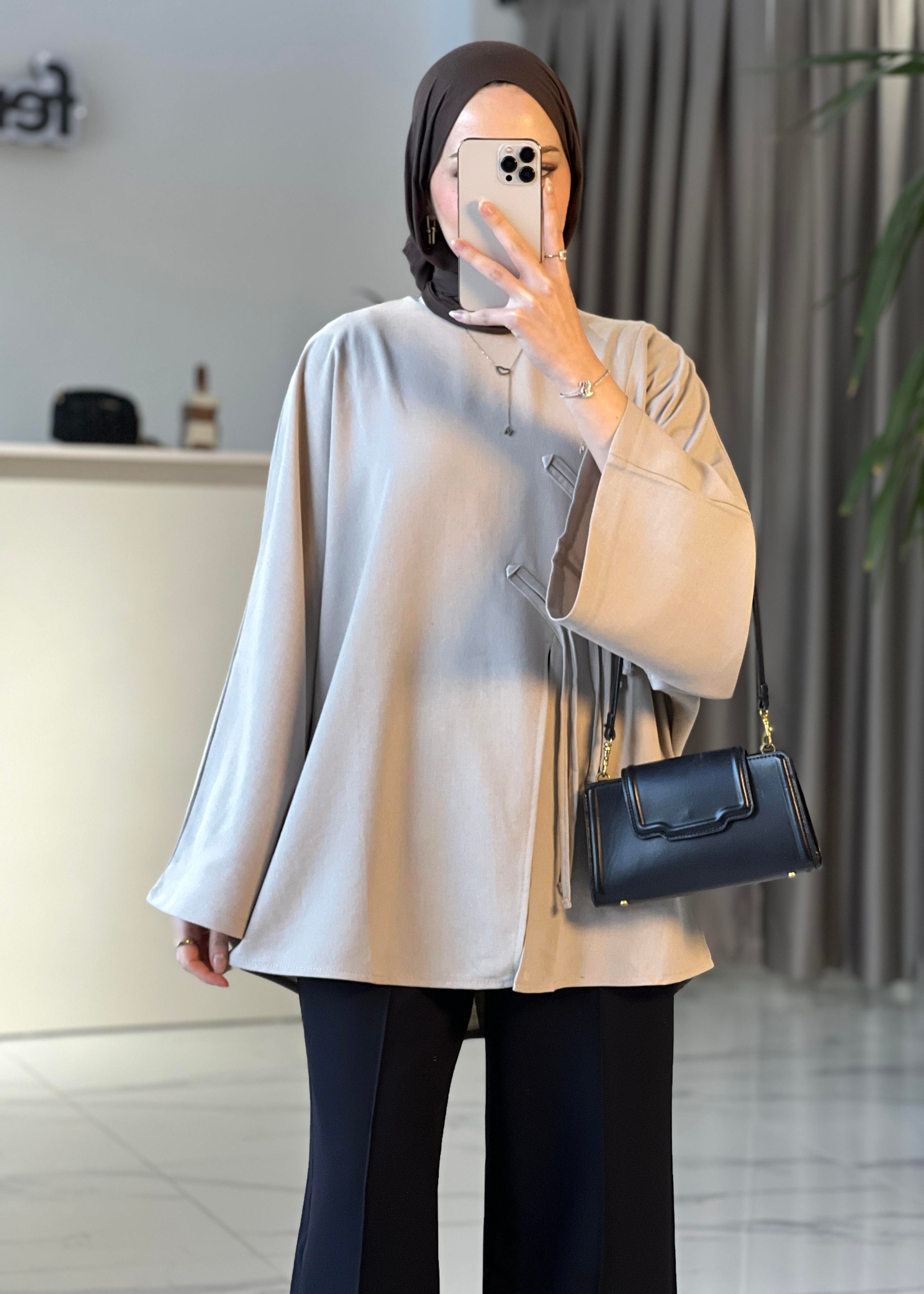 Biye Detaylı Bluz- Taş