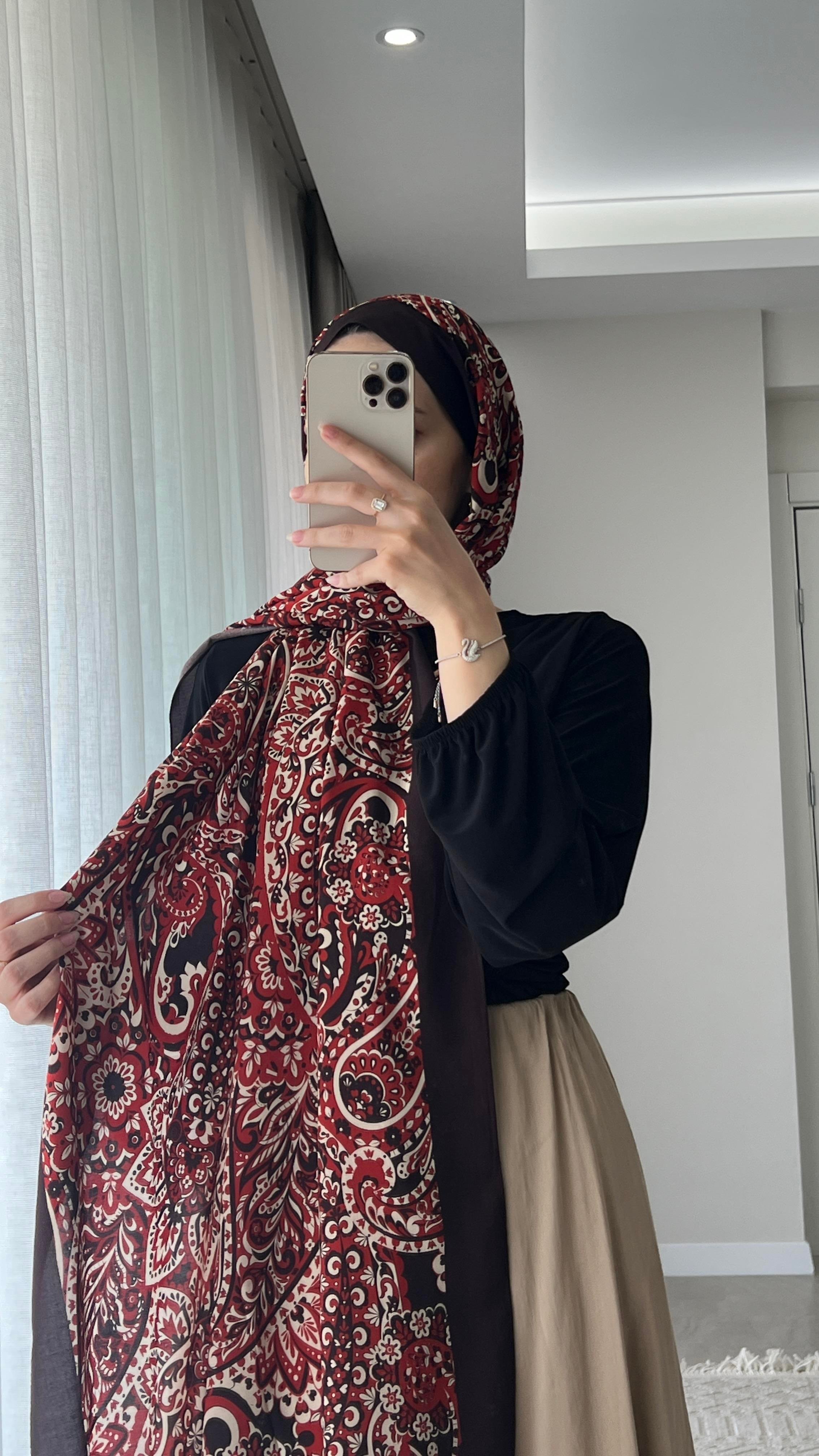 Deluxe Desenli Şal Neelam